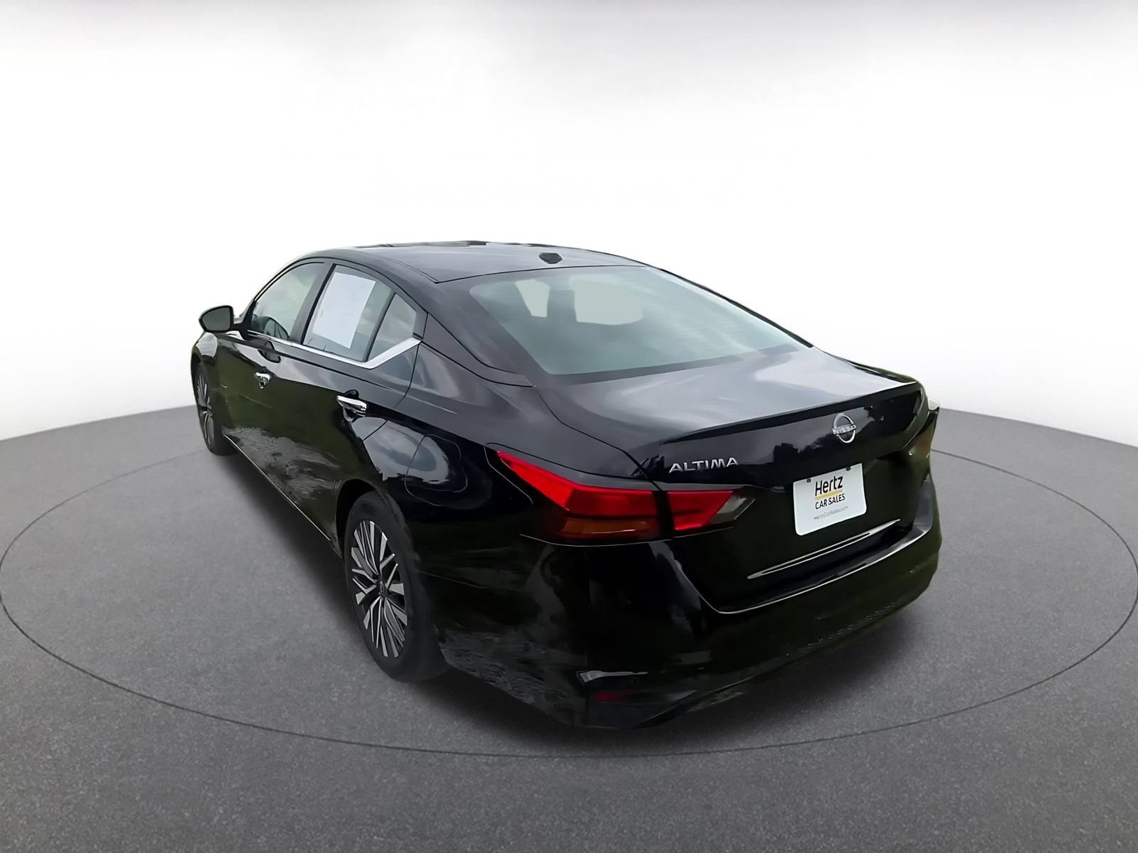 Thumbnail: 2025 Nissan Altima - 10