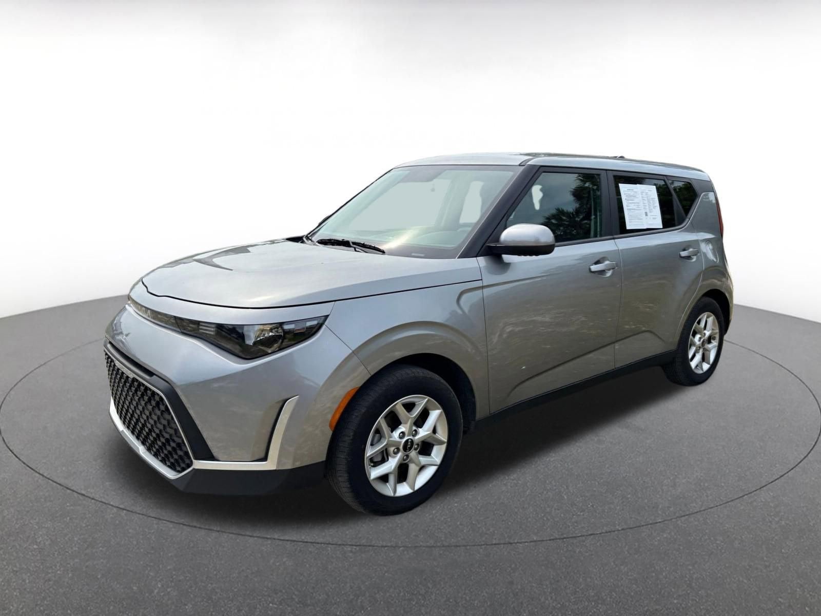 Thumbnail: 2025 Kia Soul - 3