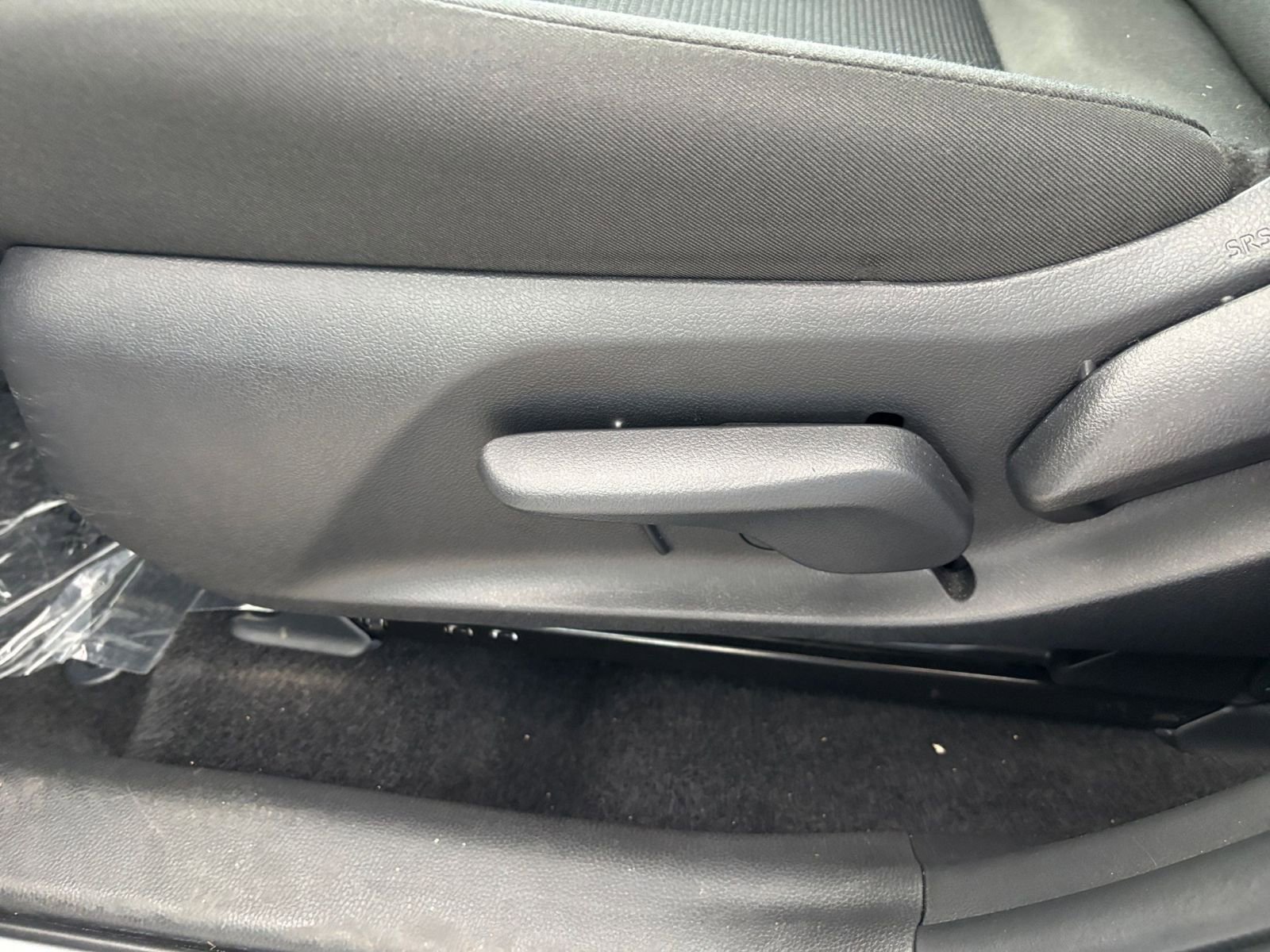 Thumbnail: 2025 Toyota RAV4 - 23