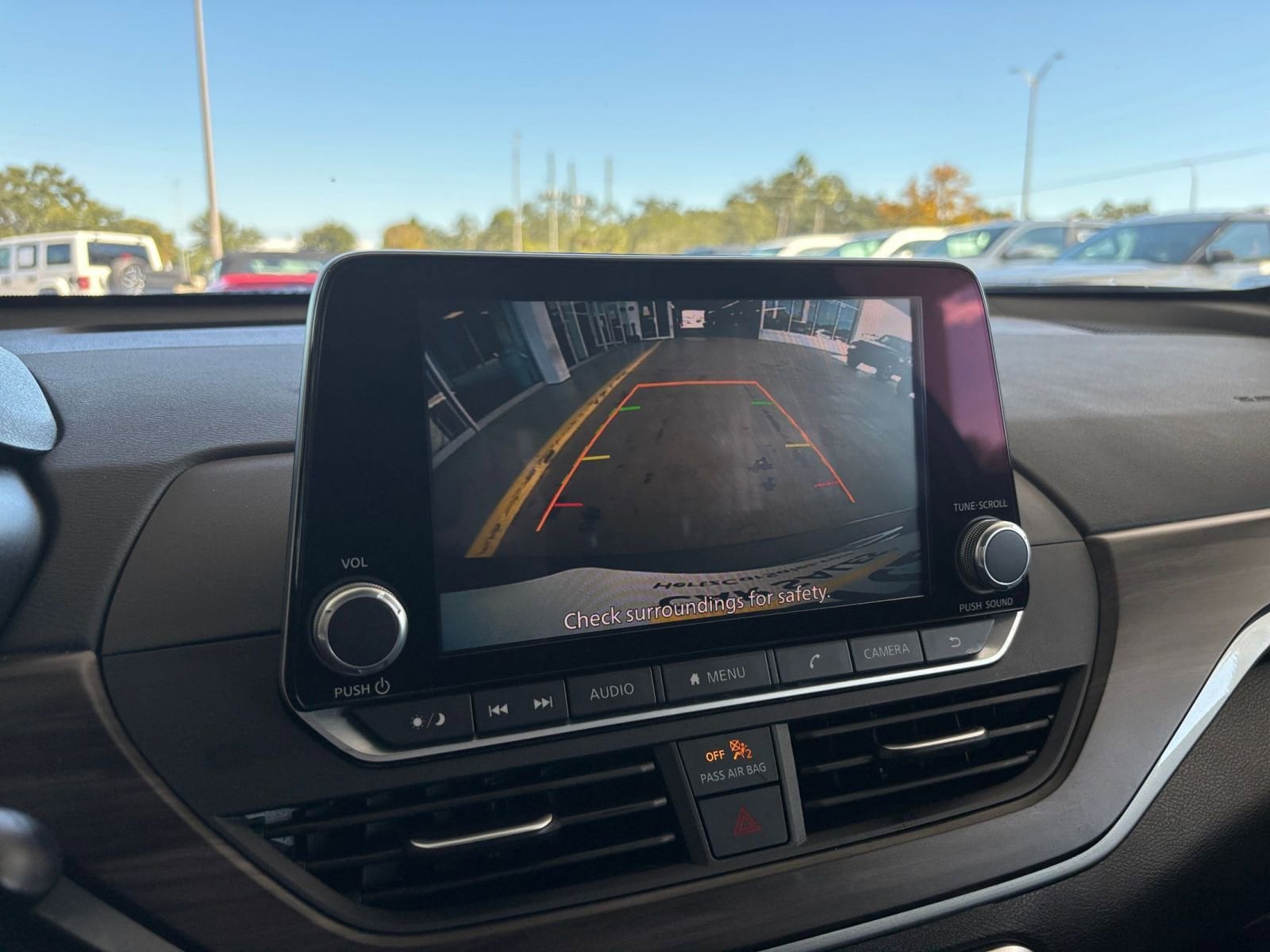 Thumbnail: 2024 Nissan Altima - 17