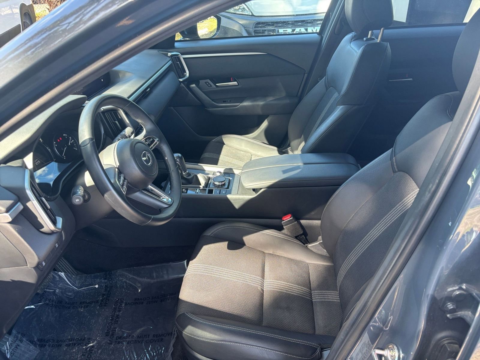 Thumbnail: 2025 Mazda CX-50 - 27