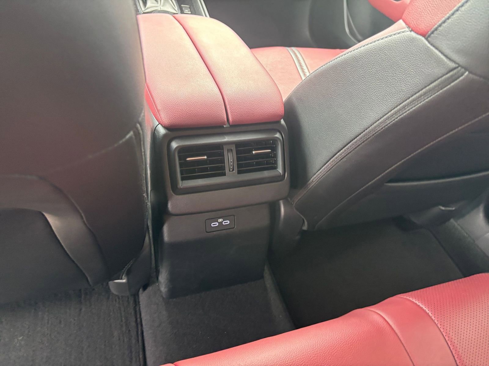 Thumbnail: 2025 Mazda CX-50 - 27