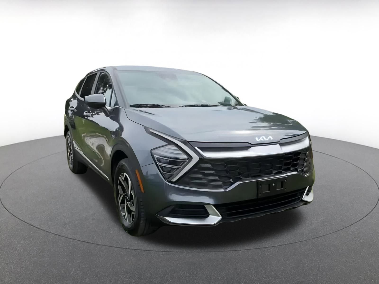 Thumbnail: 2024 Kia Sportage - 3