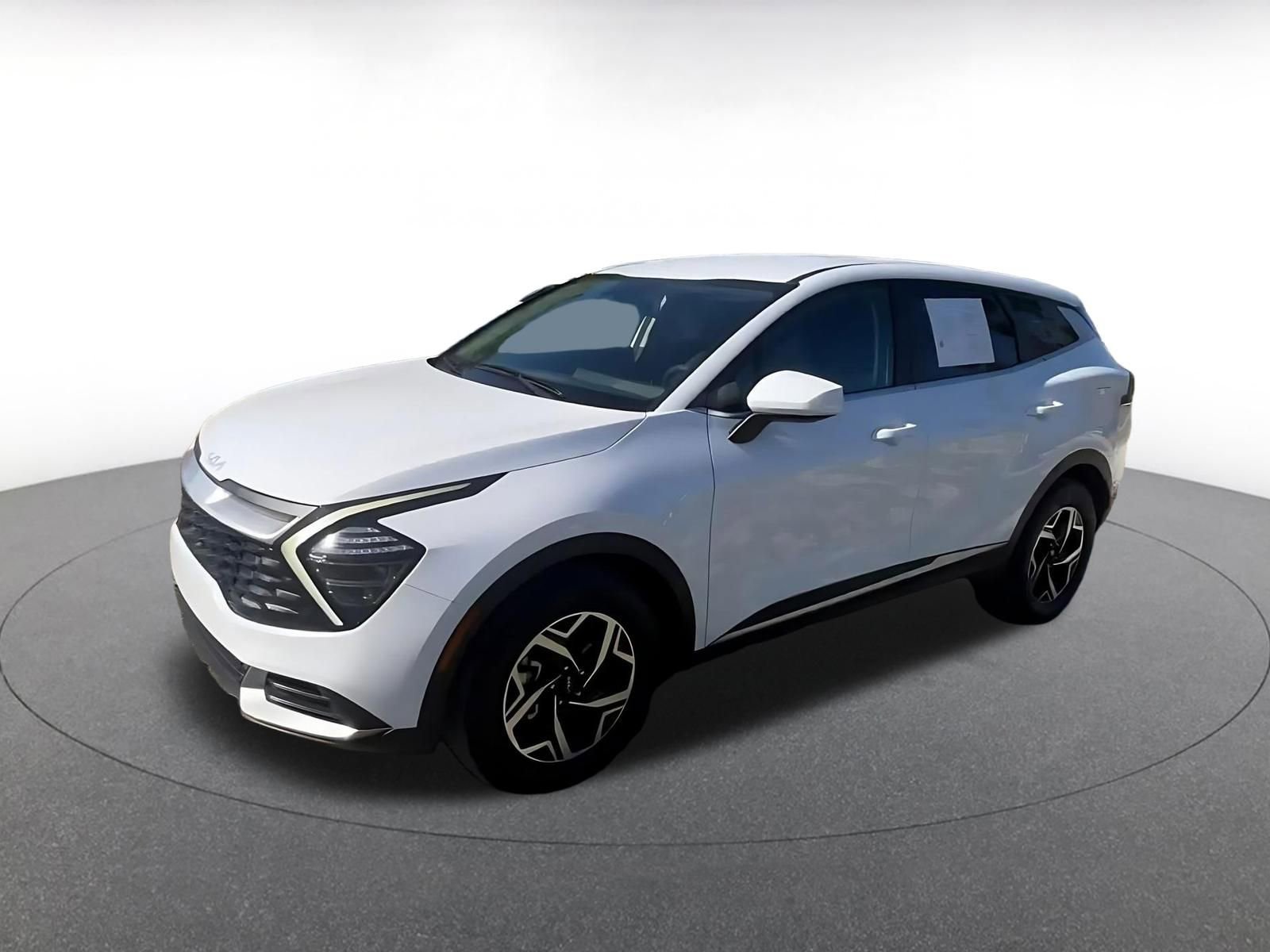 Thumbnail: 2025 Kia Sportage - 8