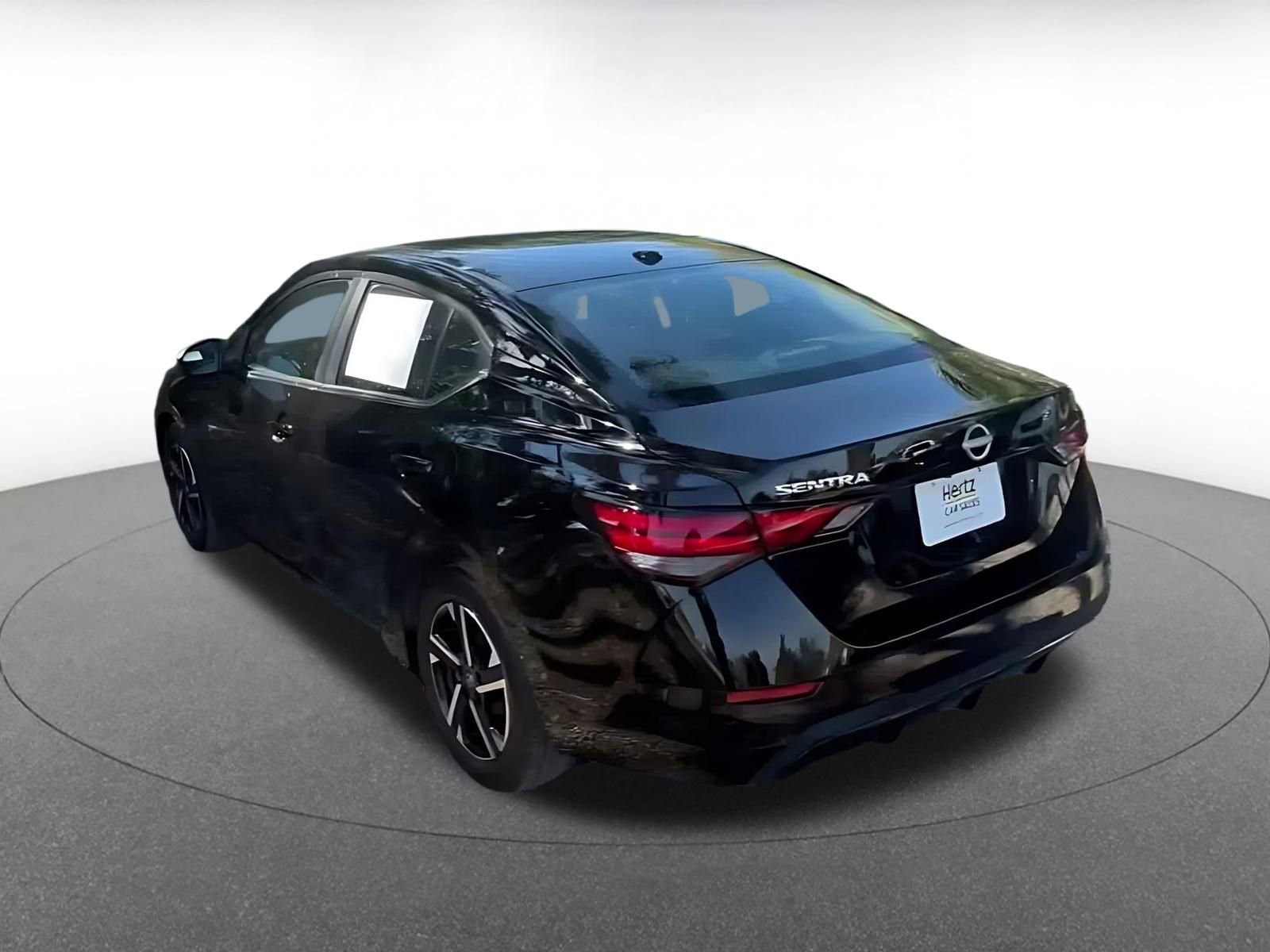 Thumbnail: 2025 Nissan Sentra - 11