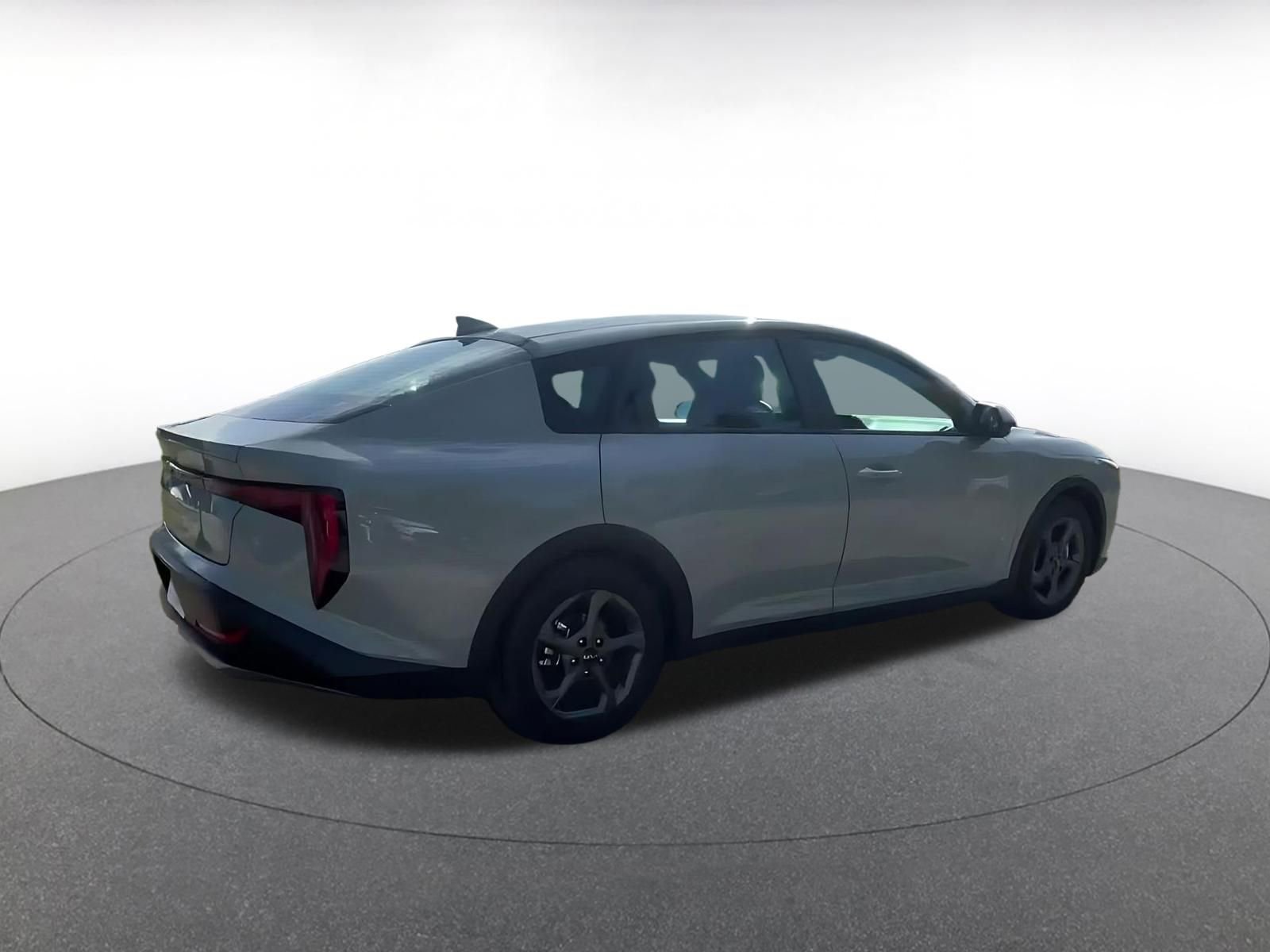 Thumbnail: 2025 Kia K4 - 16