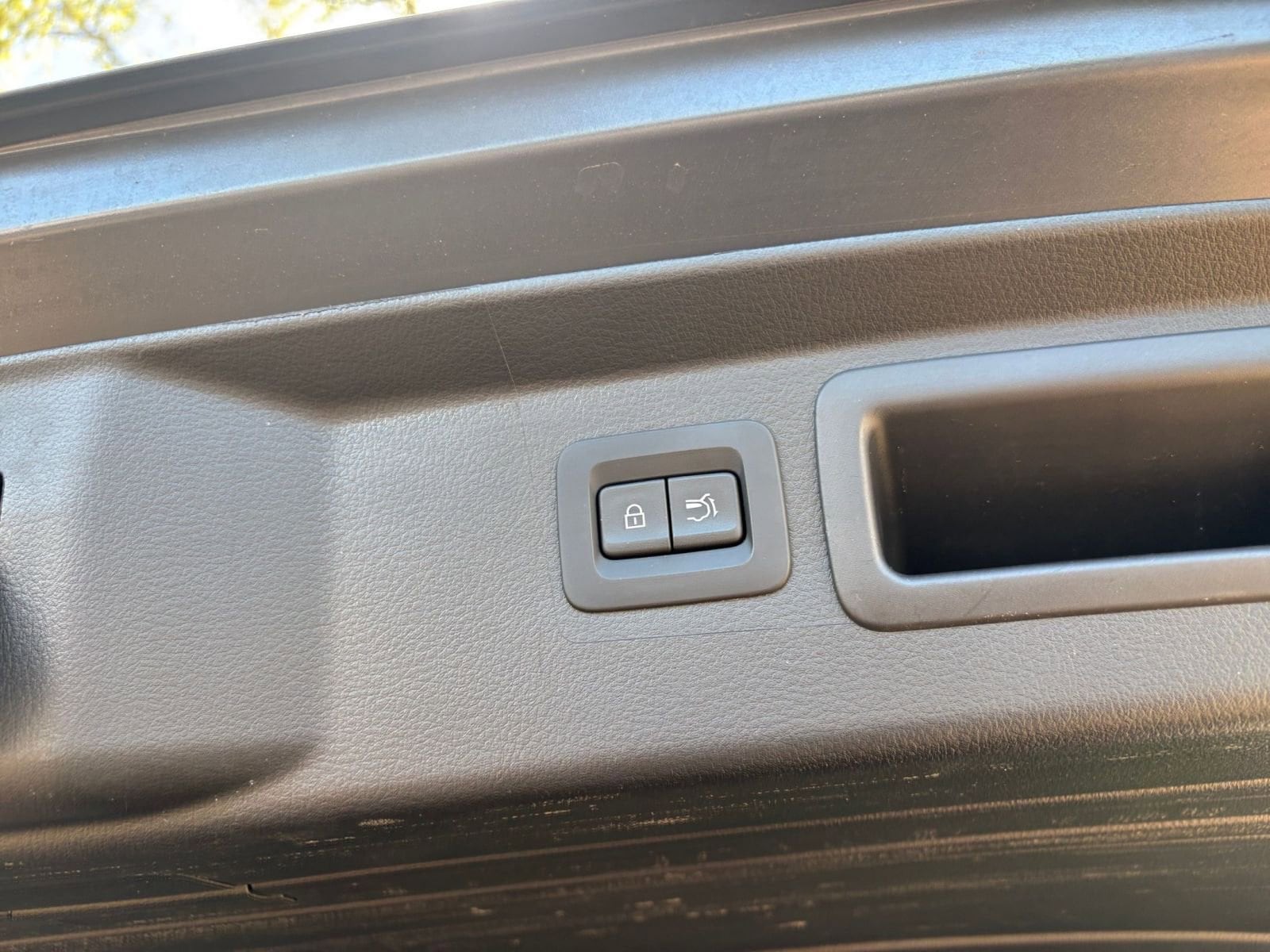 Thumbnail: 2025 Mazda CX-50 - 24