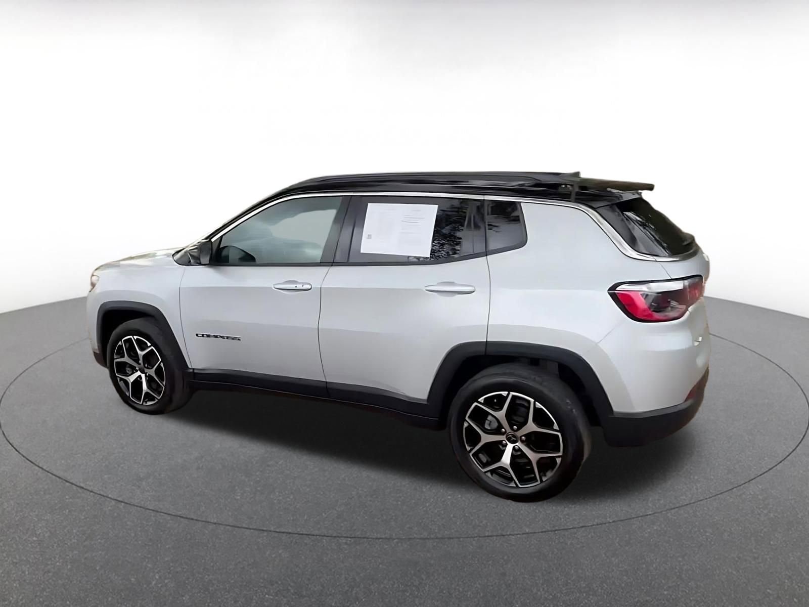 Thumbnail: 2025 Jeep Compass - 10