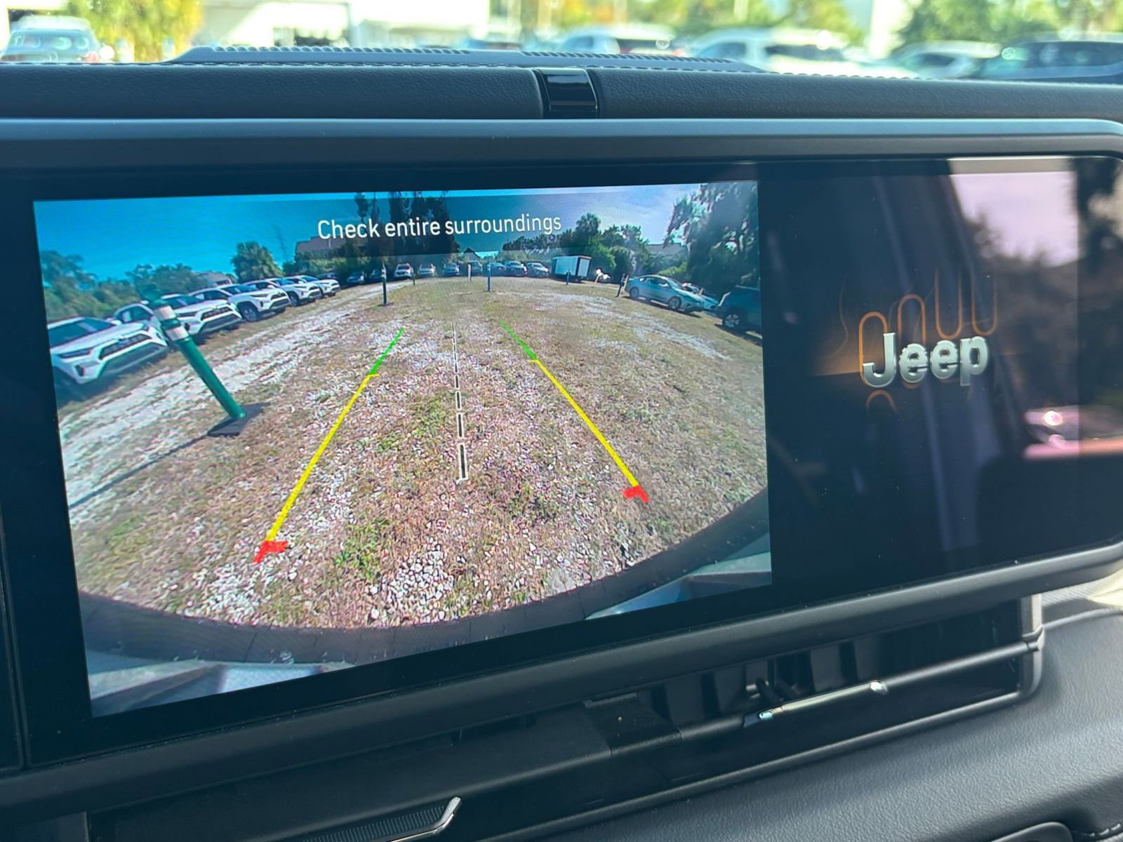 Thumbnail: 2025 Jeep Wrangler - 17