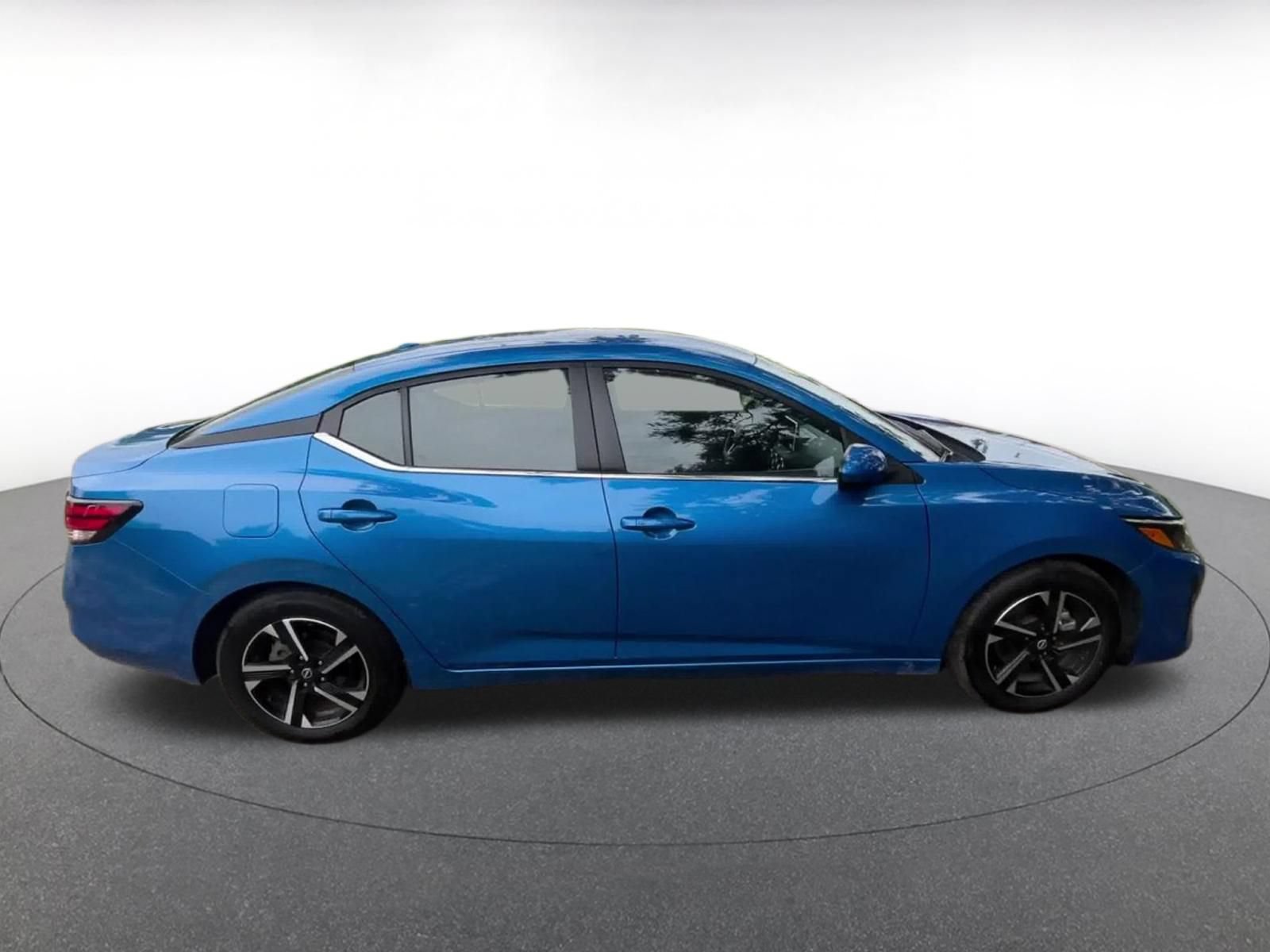 Thumbnail: 2025 Nissan Sentra - 16