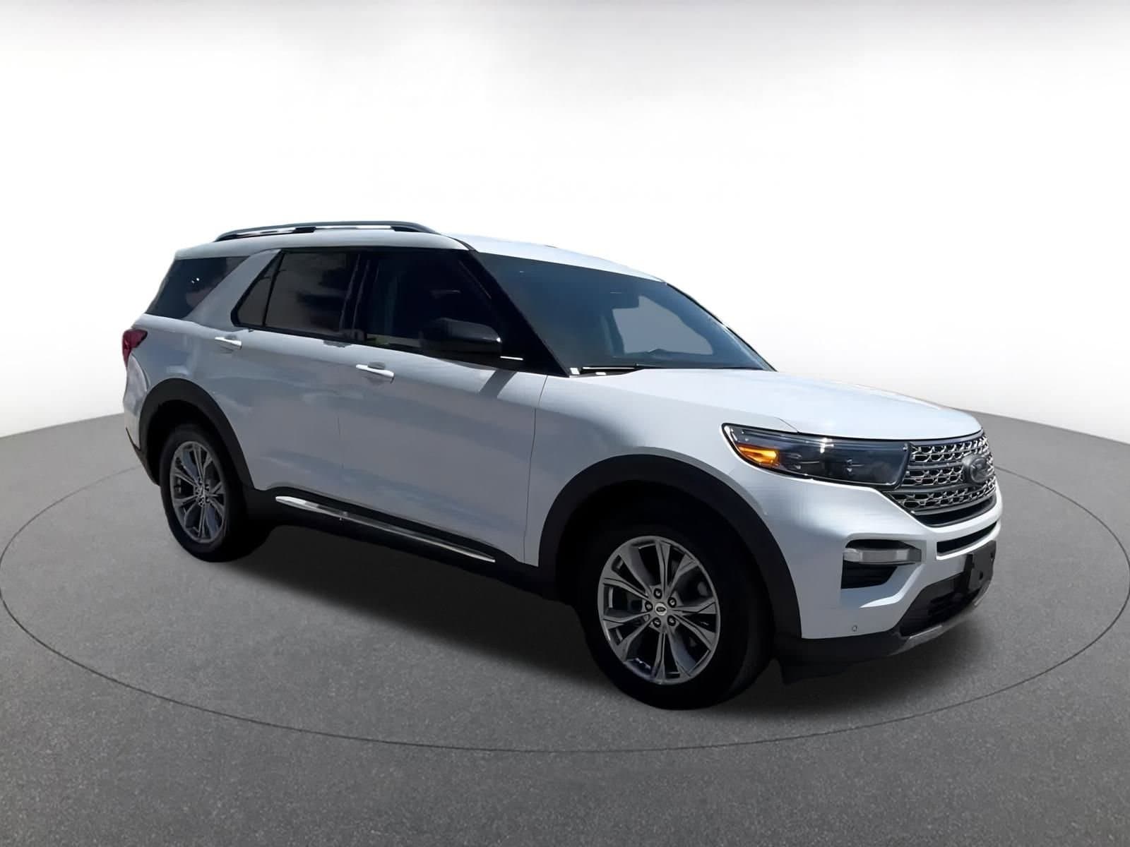 Thumbnail: 2023 Ford Explorer - 2