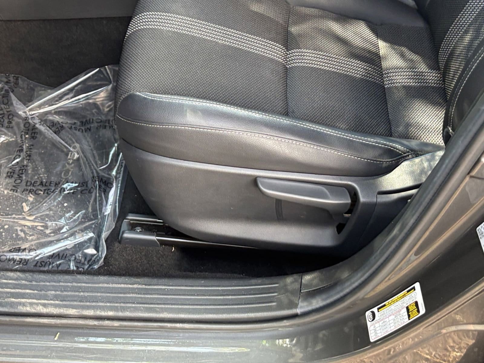 Thumbnail: 2025 Mazda CX-50 - 23