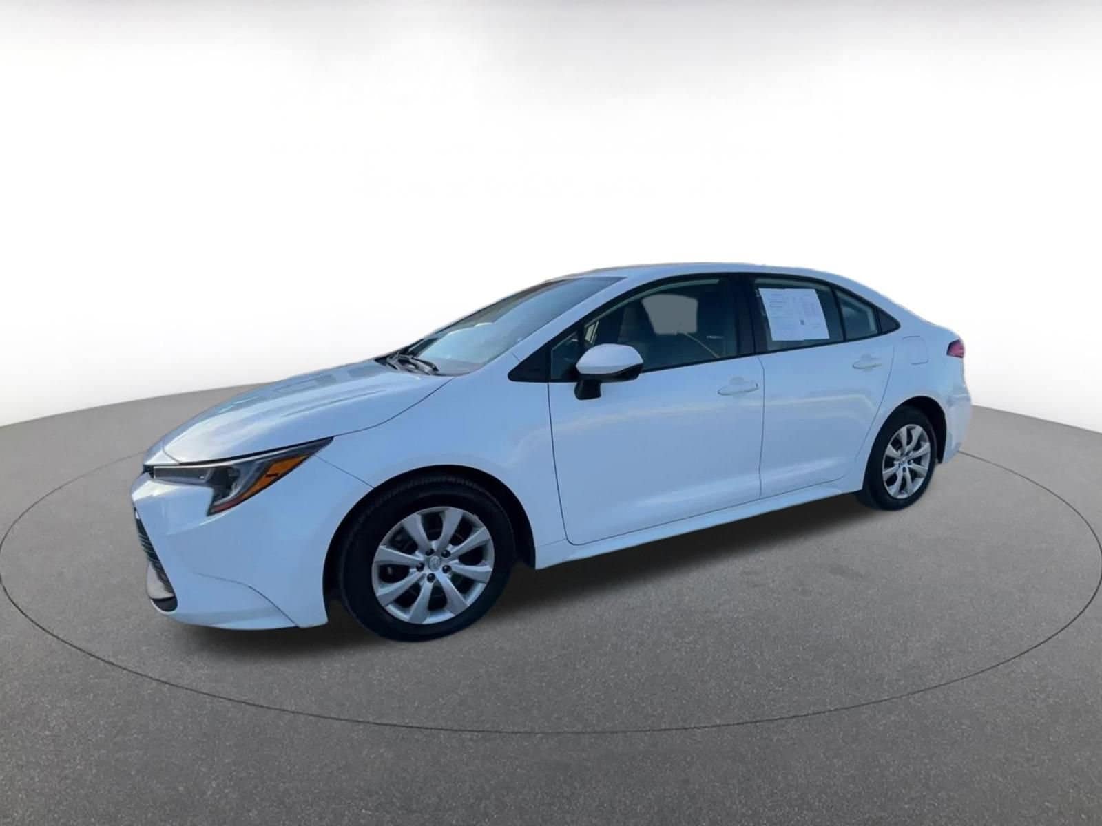 Thumbnail: 2025 Toyota Corolla - 8