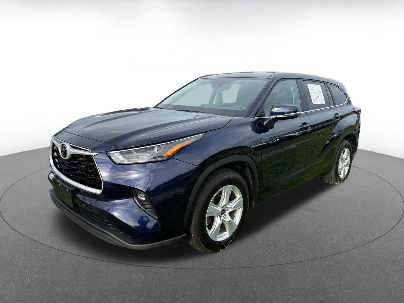 Thumbnail: 2025 Toyota Highlander - 4