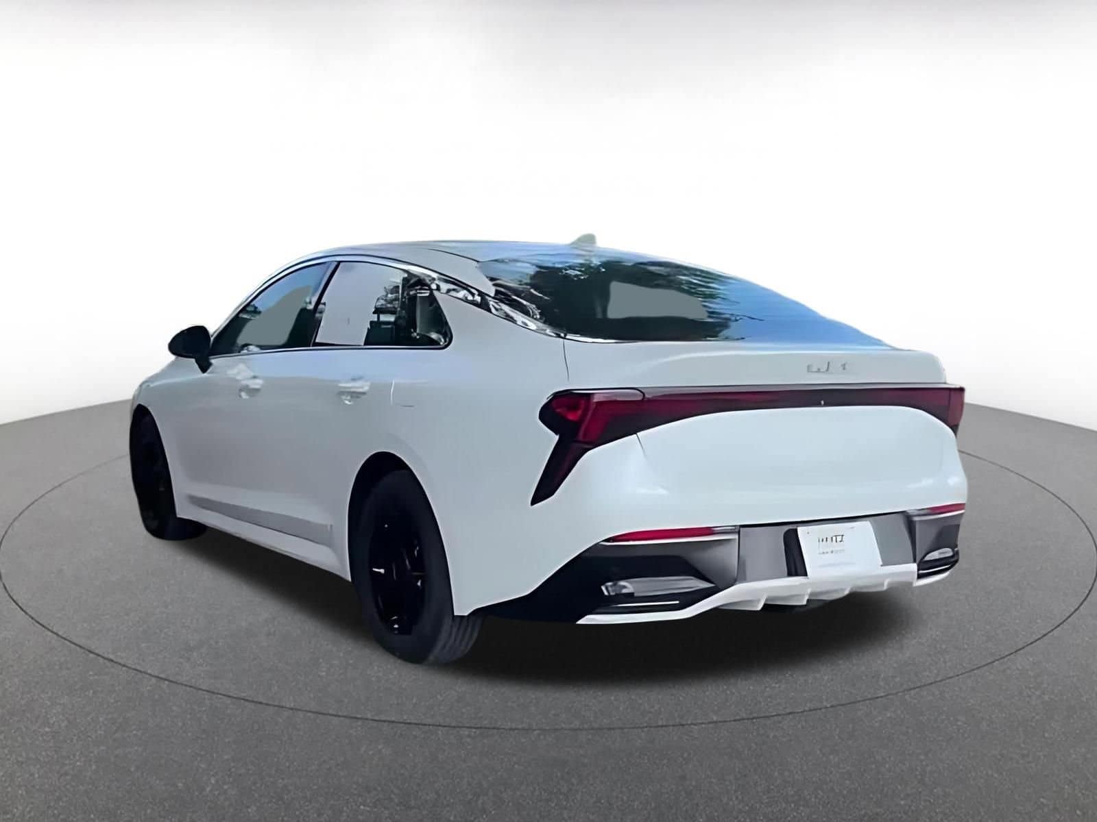Thumbnail: 2025 Kia K5 - 15