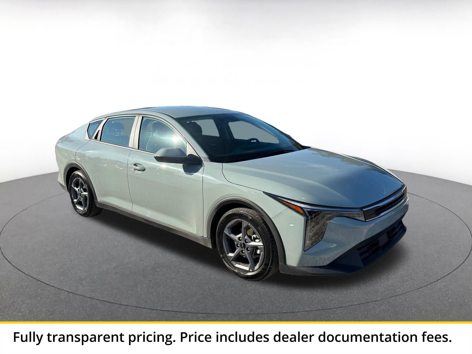 Thumbnail: 2025 Kia K4 - 1