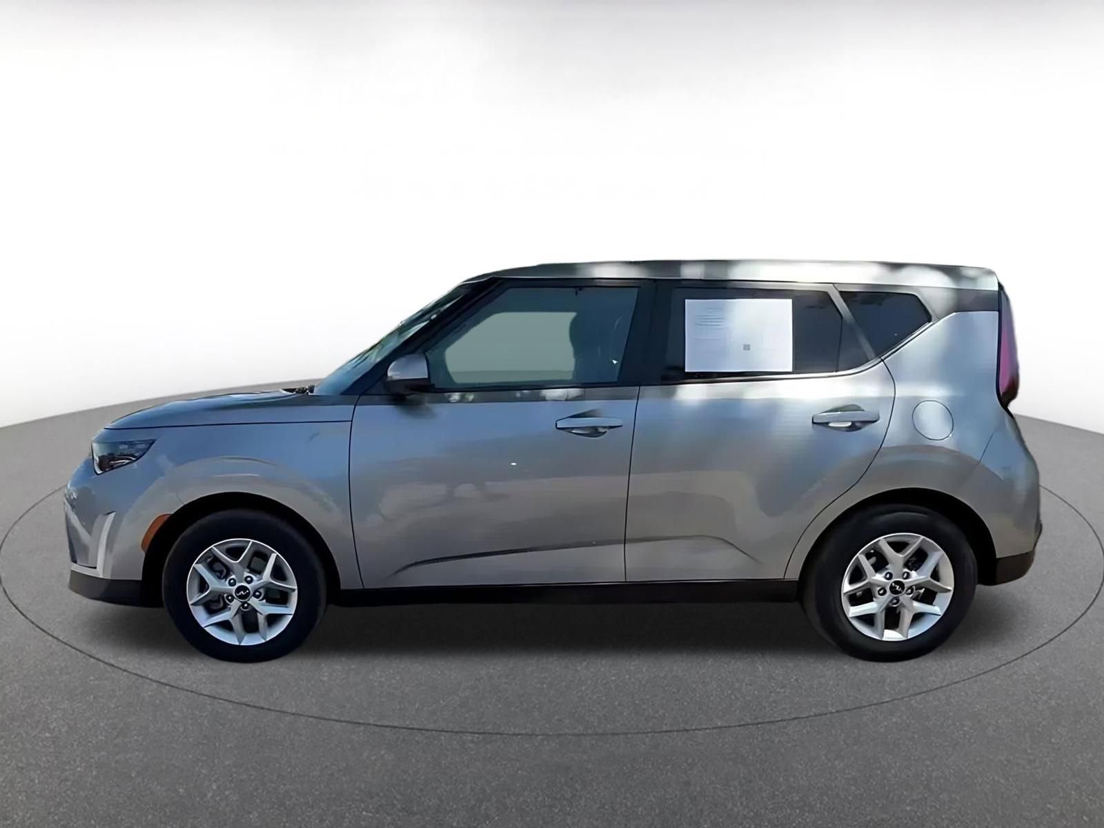 Thumbnail: 2025 Kia Soul - 9