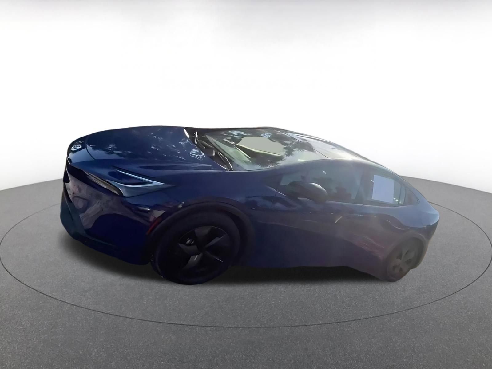 Thumbnail: 2025 Toyota Prius - 8