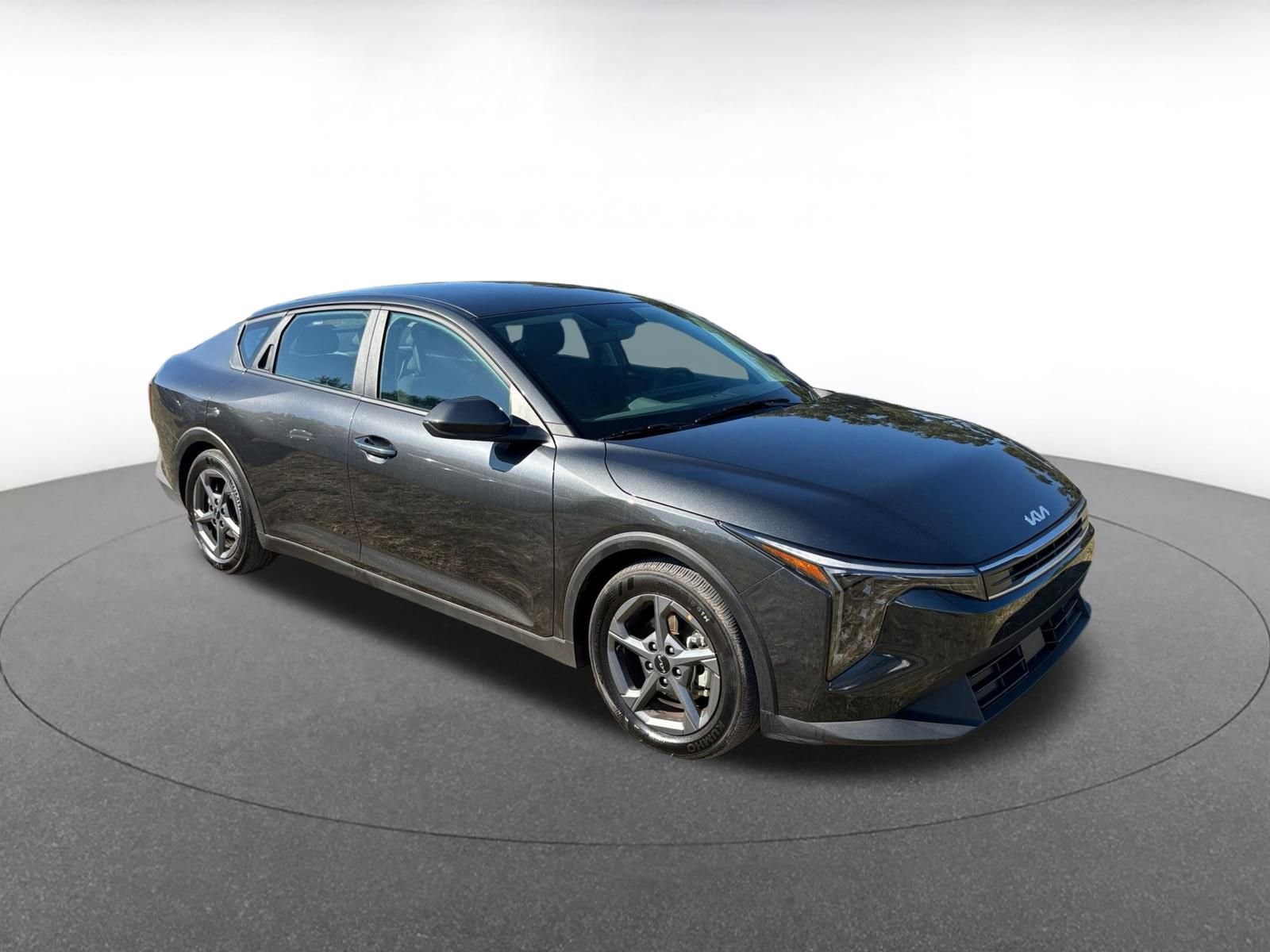 Thumbnail: 2025 Kia K4 - 1