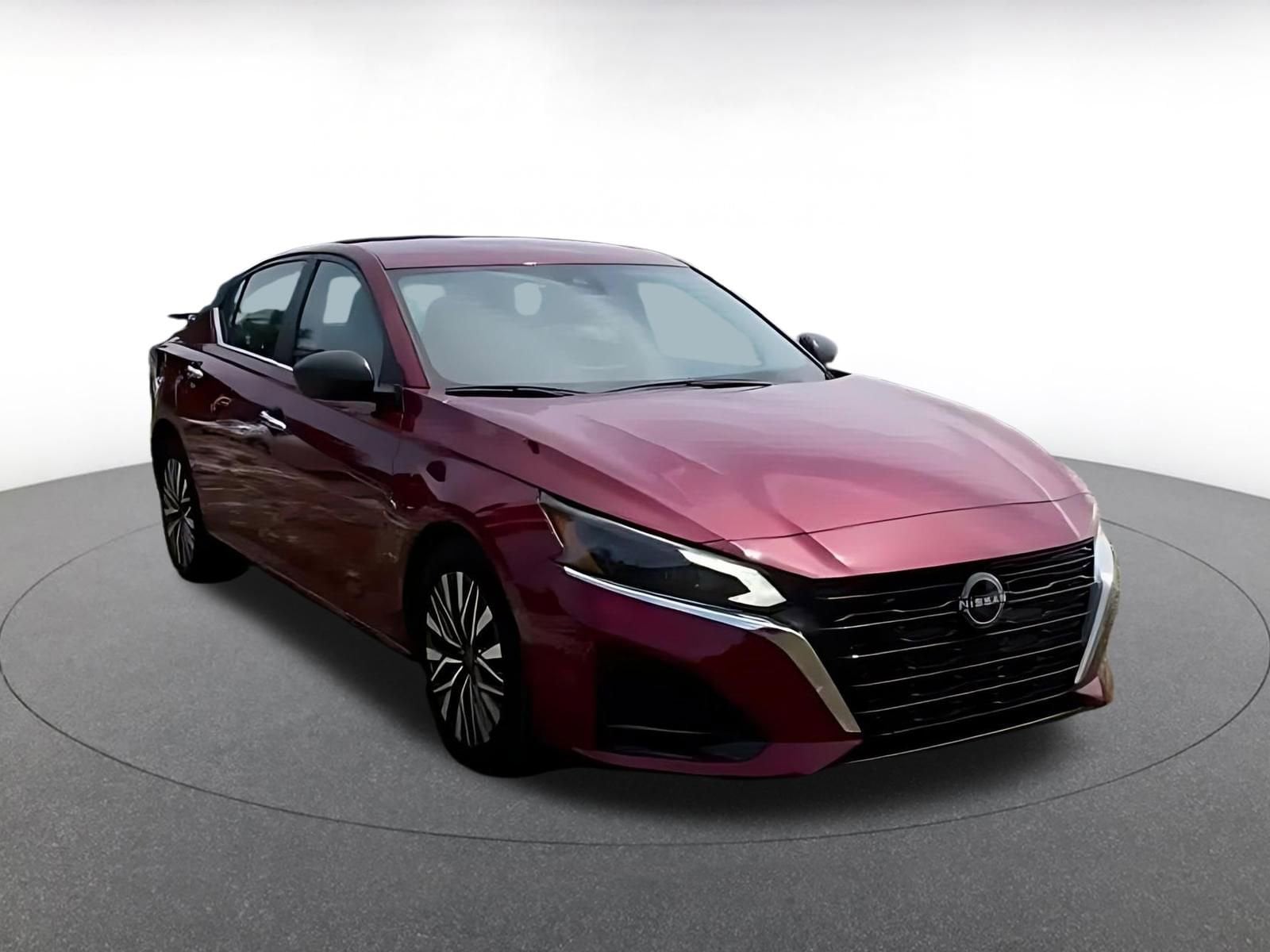 Thumbnail: 2025 Nissan Altima - 2