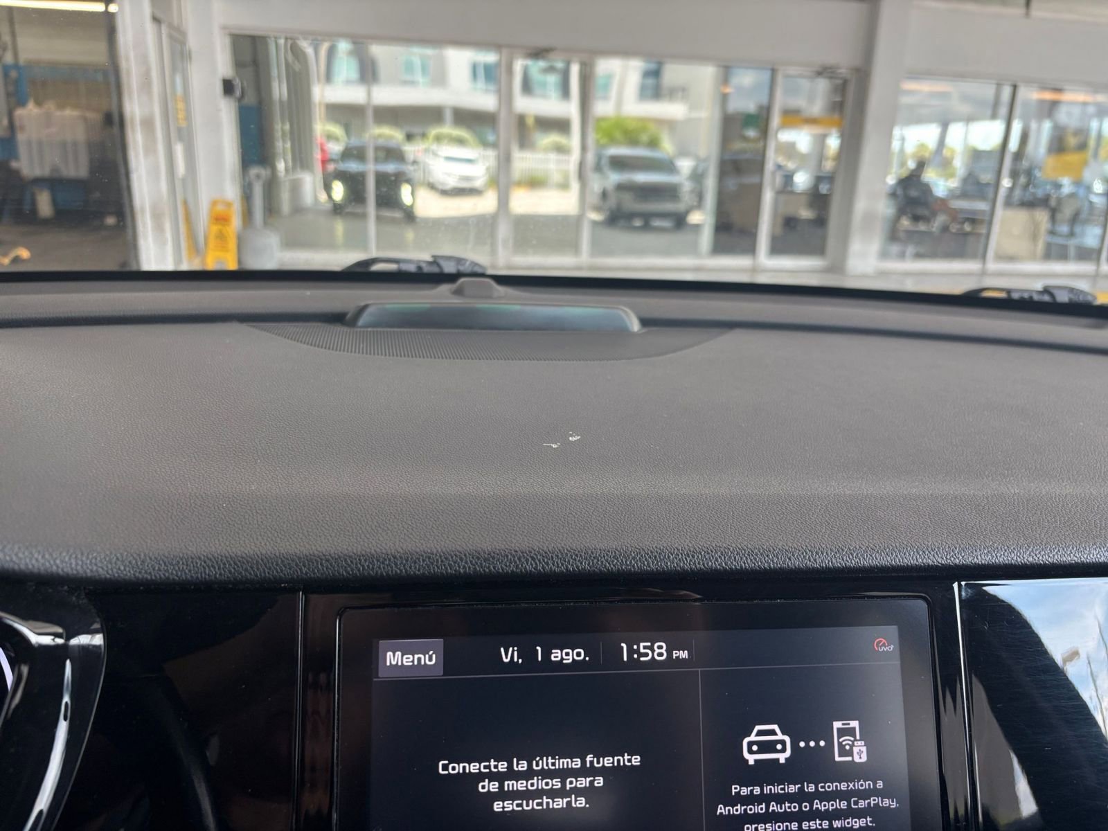 Thumbnail: 2022 Kia Niro - 21