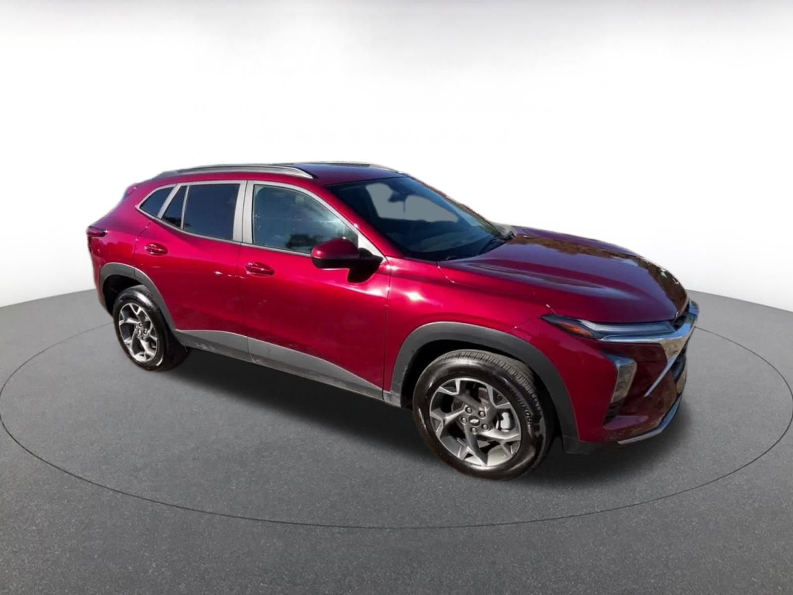 Thumbnail: 2025 Chevrolet Trax - 2