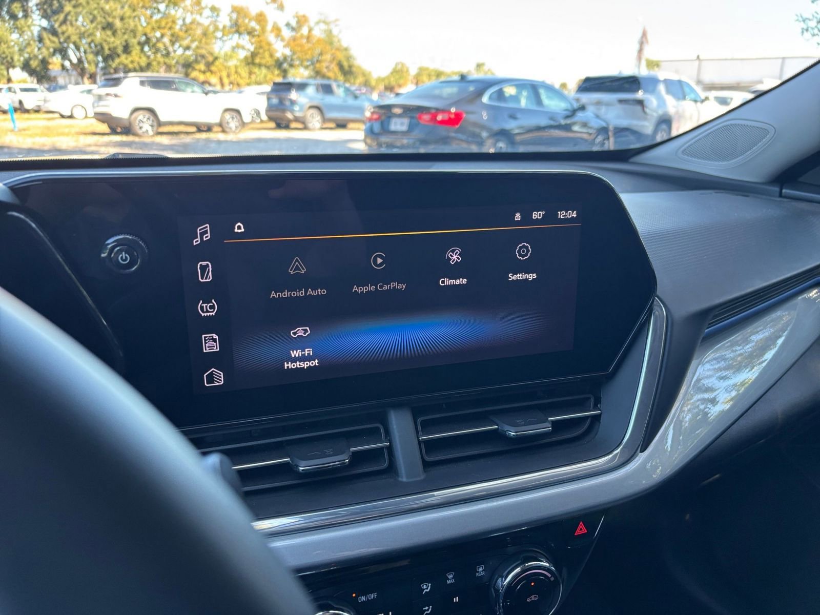 Thumbnail: 2025 Chevrolet Trax - 22