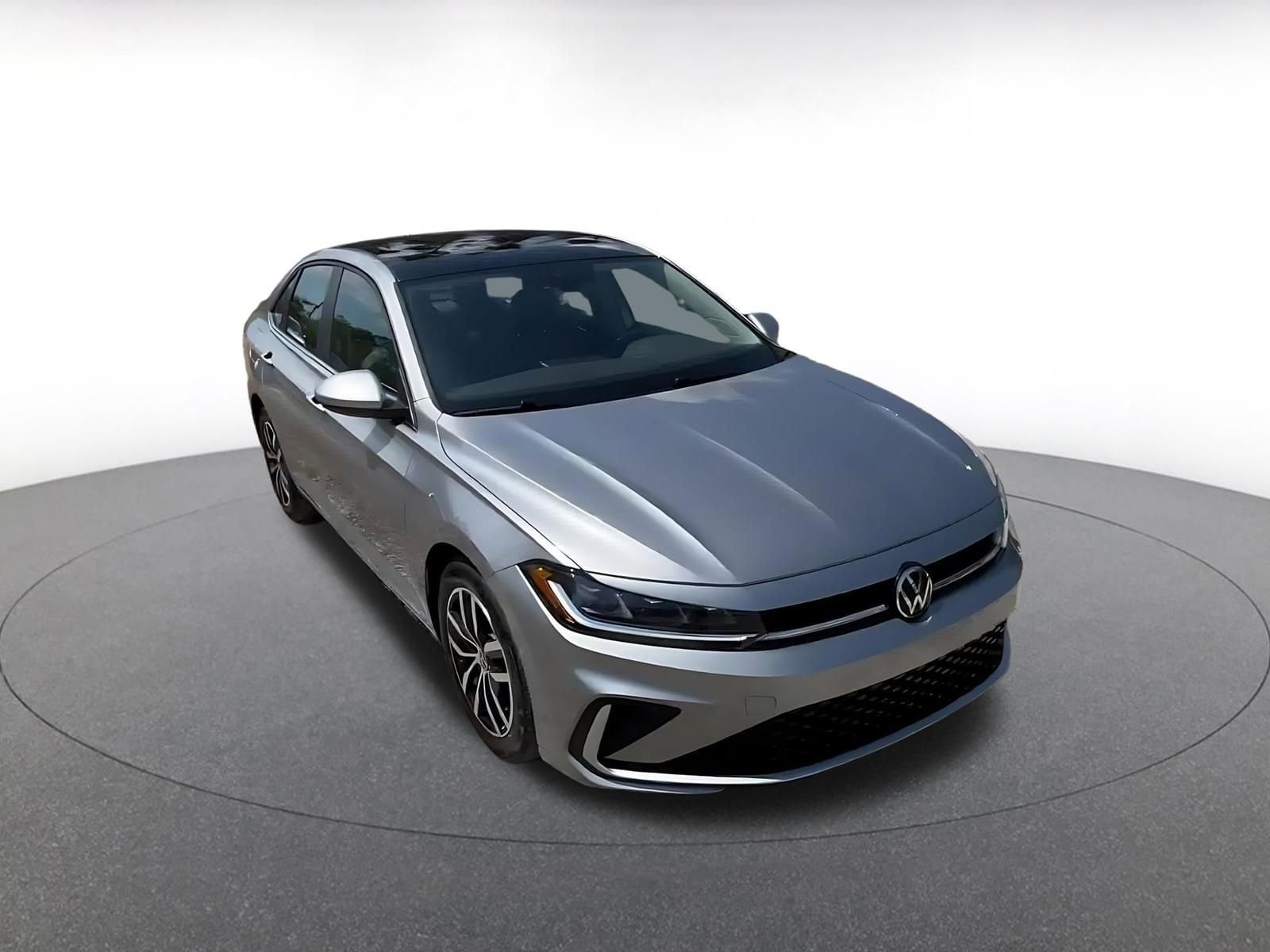 Thumbnail: 2025 Volkswagen Jetta - 3