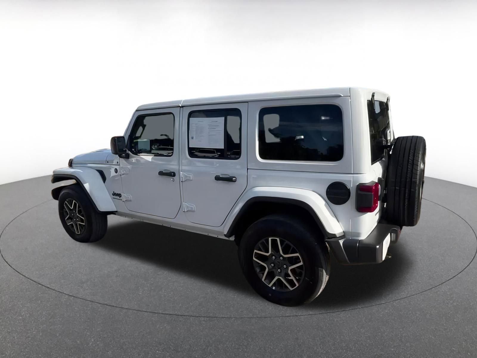 Thumbnail: 2025 Jeep Wrangler - 11