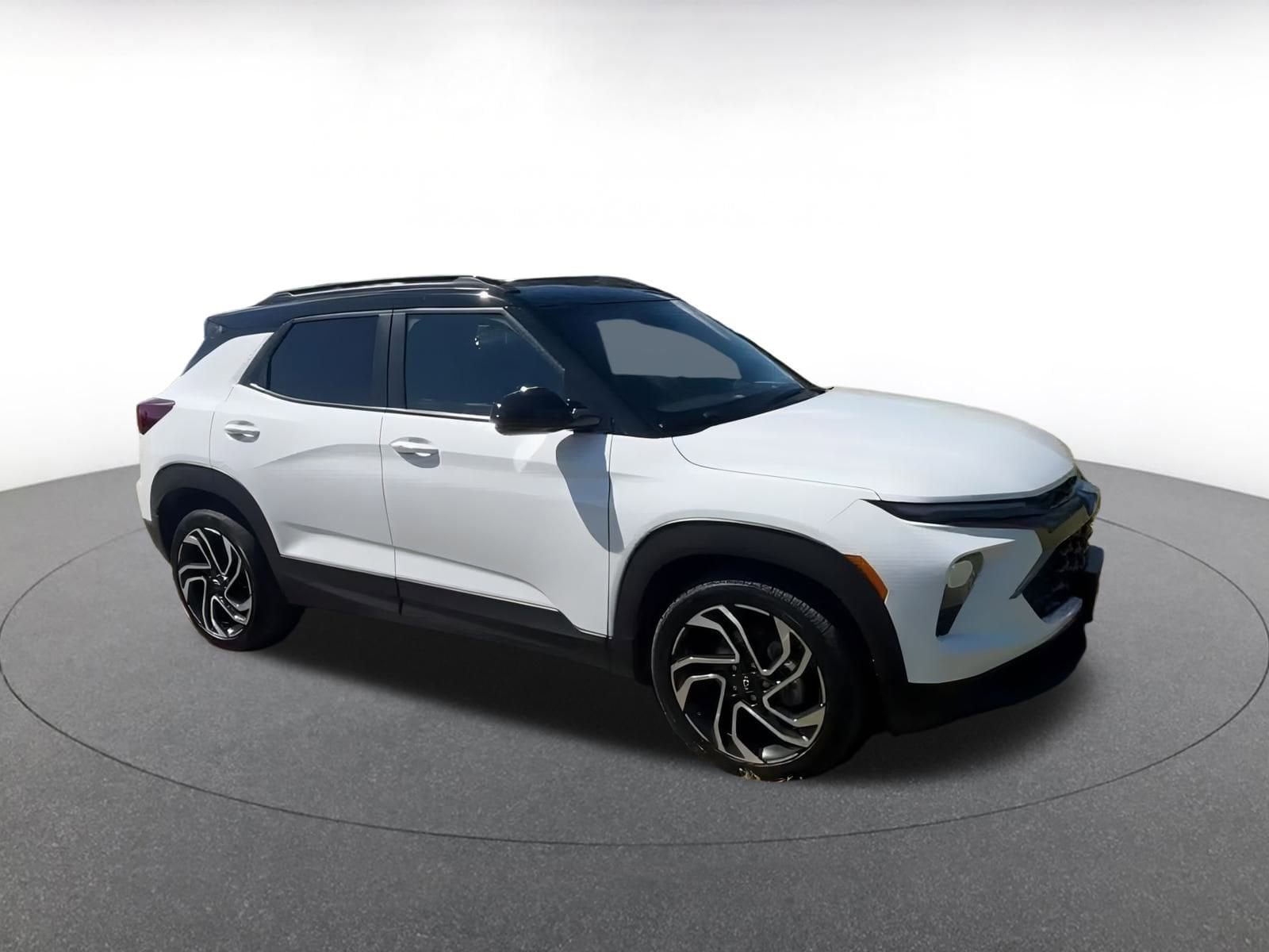 Thumbnail: 2024 Chevrolet TrailBlazer - 2
