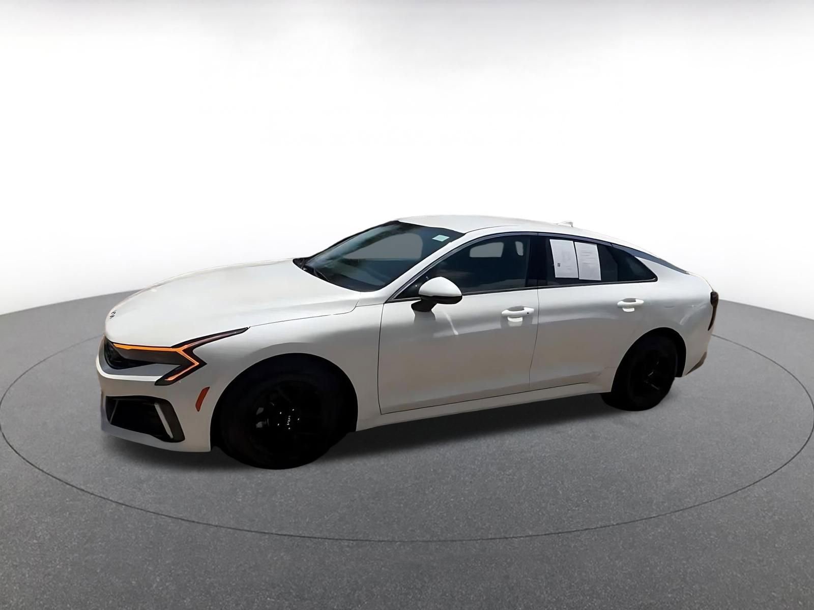 Thumbnail: 2025 Kia K5 - 12