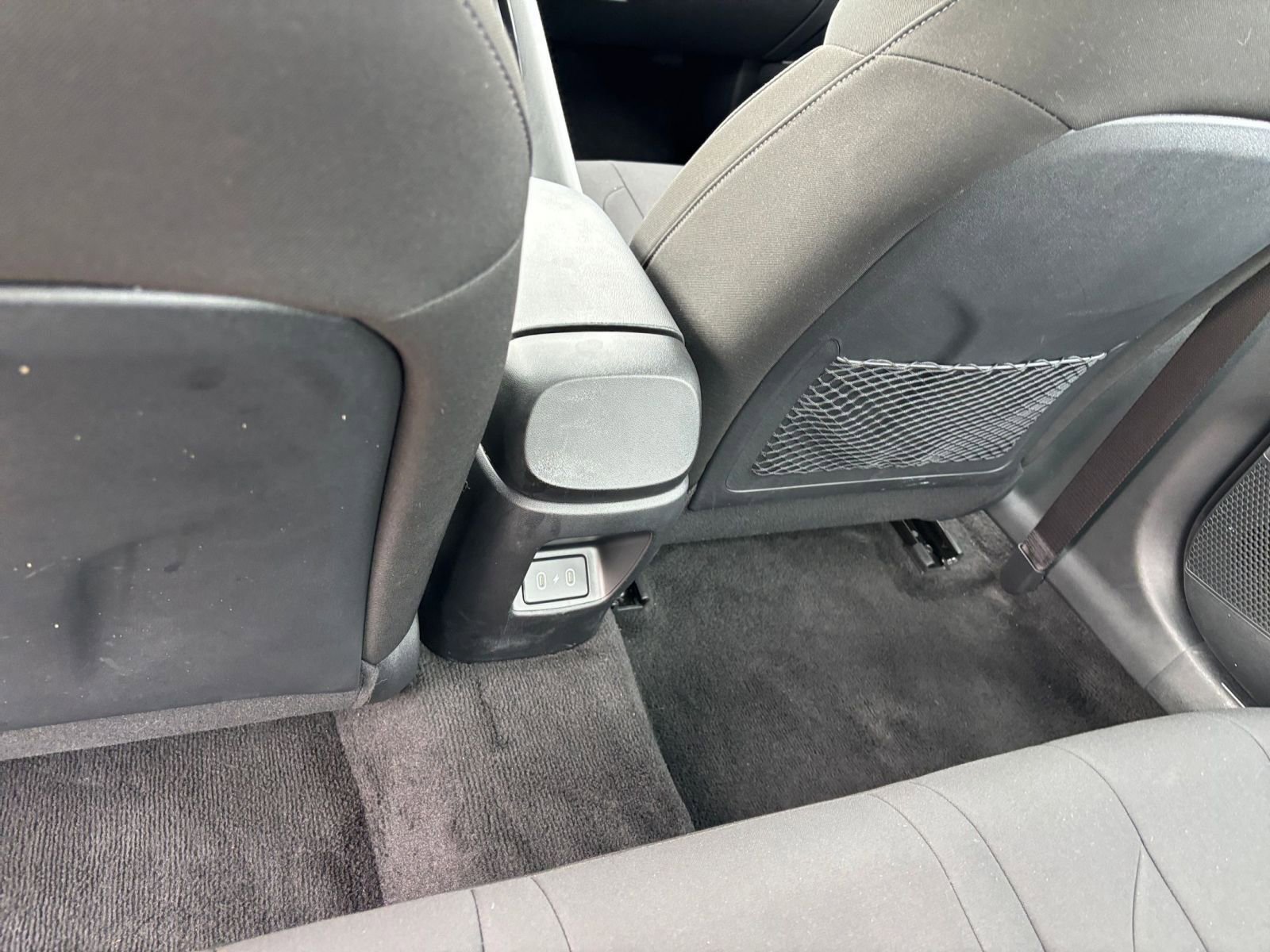 Thumbnail: 2025 Hyundai Elantra - 24