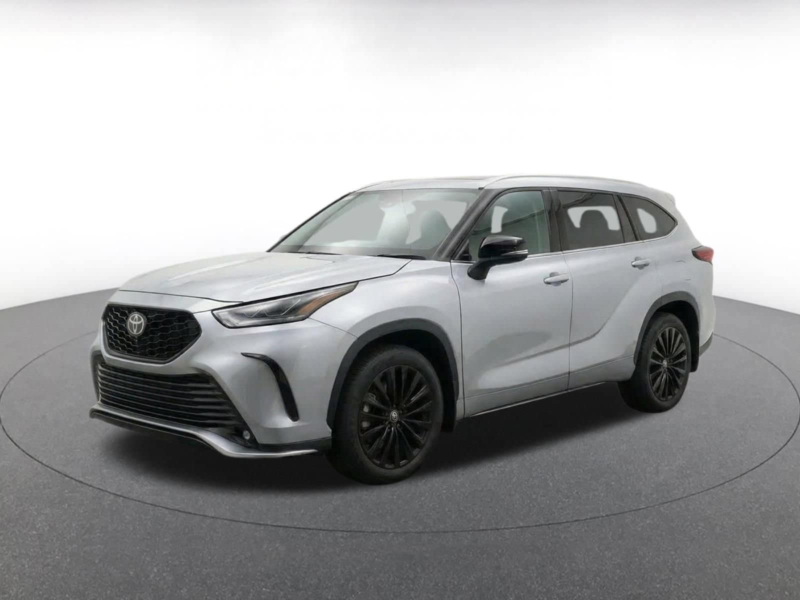 Thumbnail: 2025 Toyota Highlander - 3