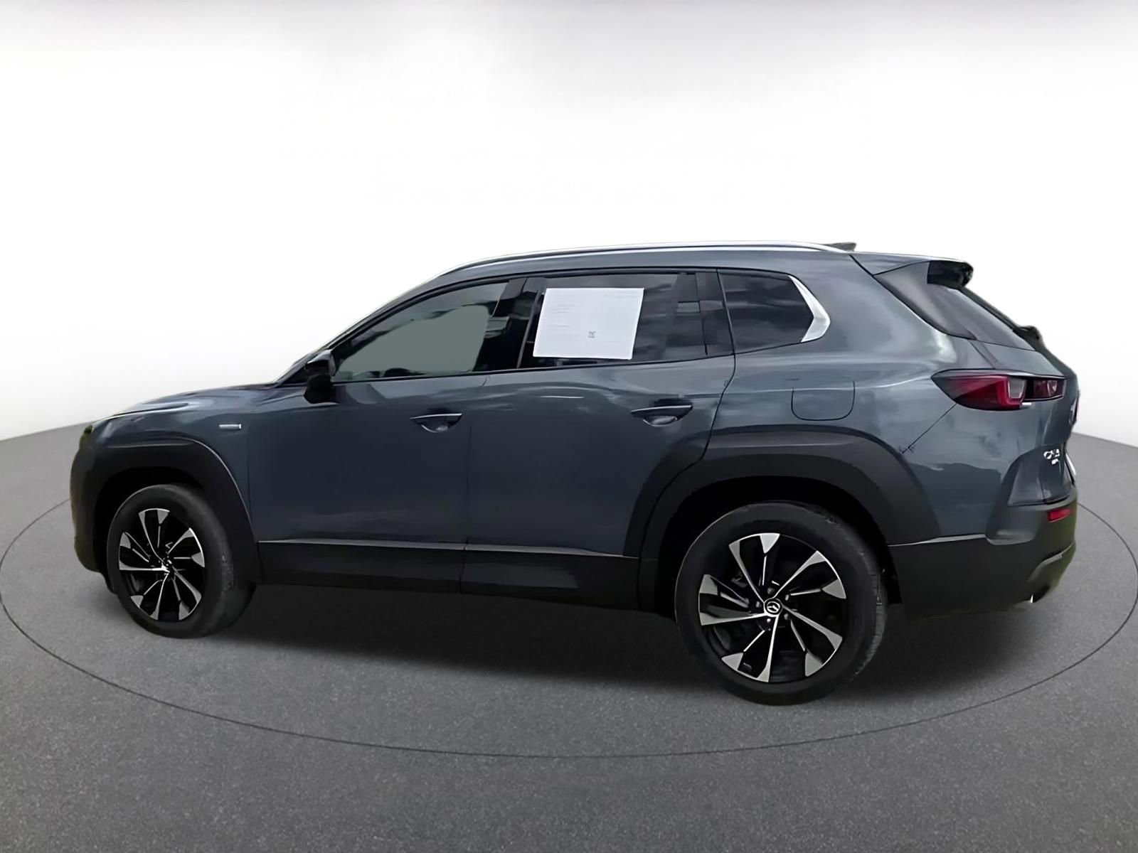 Thumbnail: 2025 Mazda CX-50 - 10
