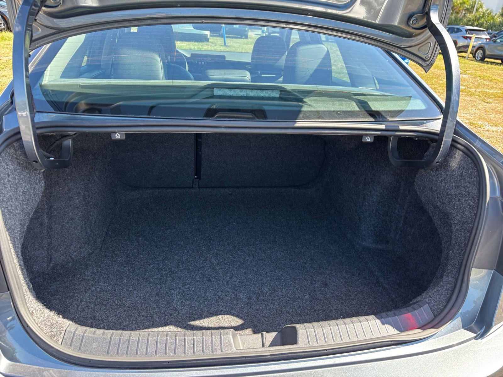 Thumbnail: 2025 Volkswagen Jetta - 30