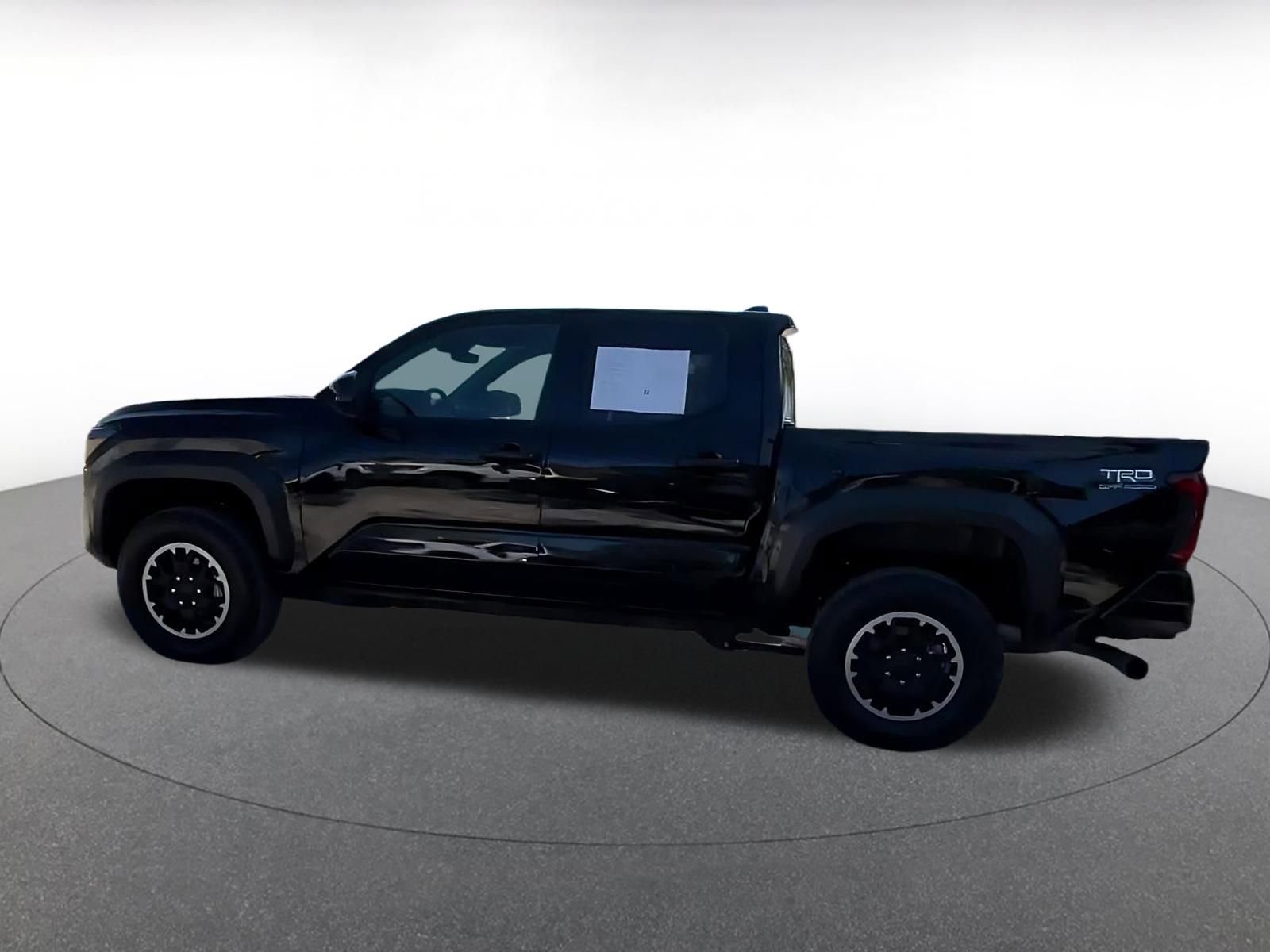 Thumbnail: 2025 Toyota Tacoma - 9