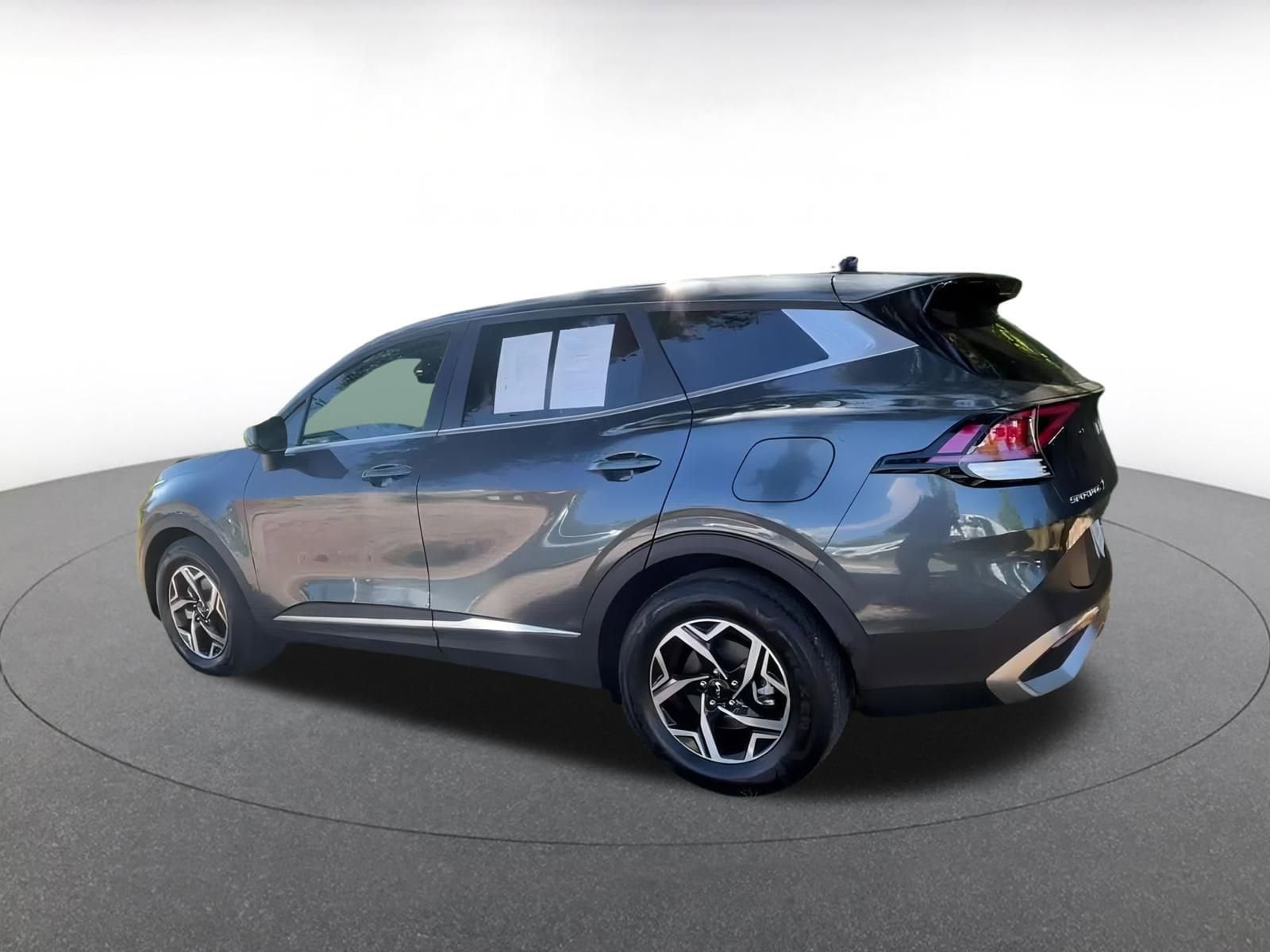 Thumbnail: 2025 Kia Sportage - 10