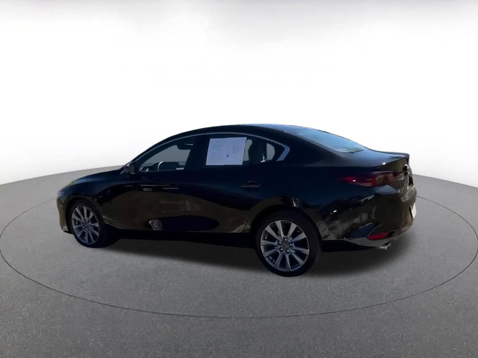 Thumbnail: 2025 Mazda Mazda3 - 10