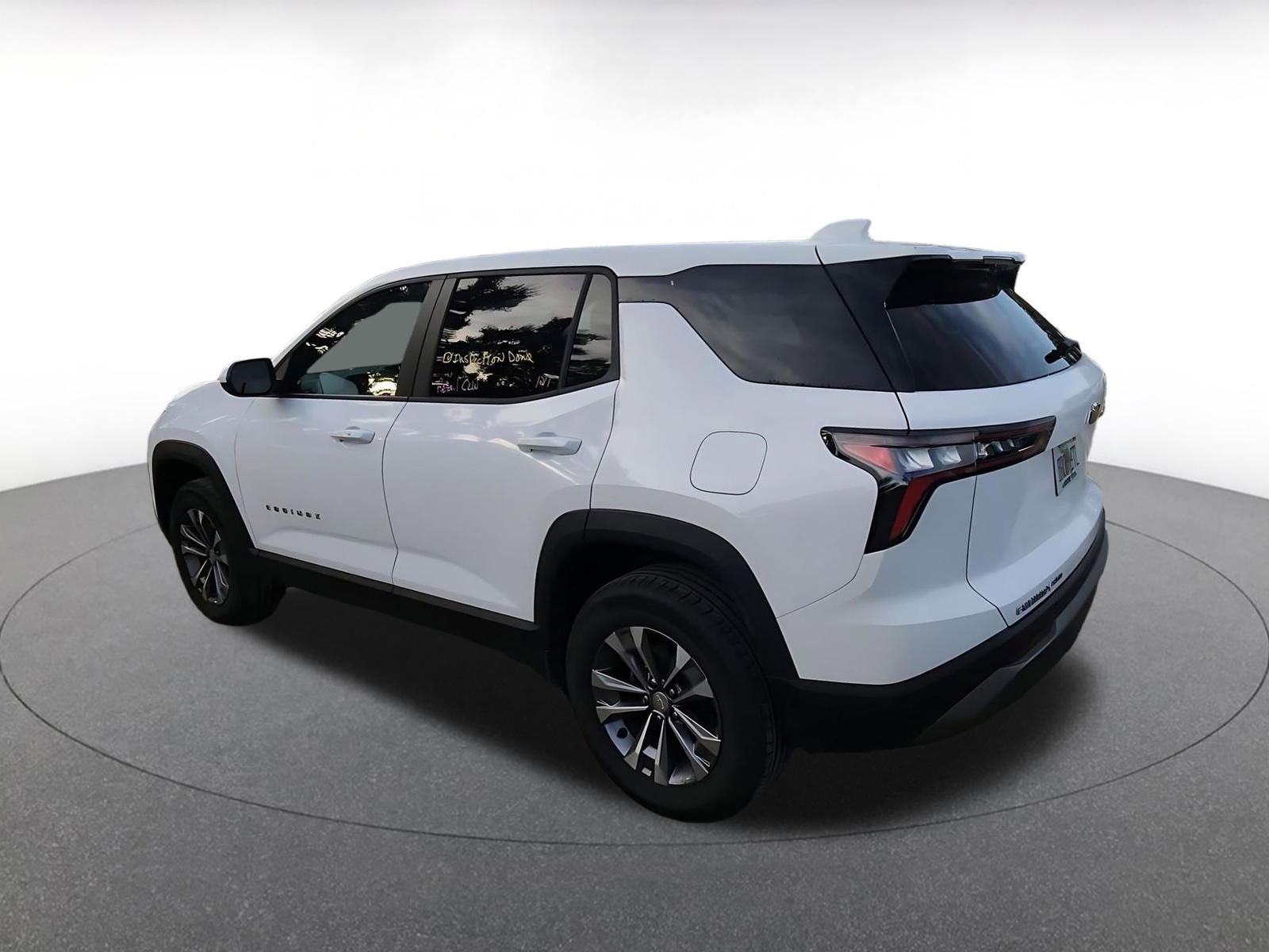 Thumbnail: 2025 Chevrolet Equinox - 18