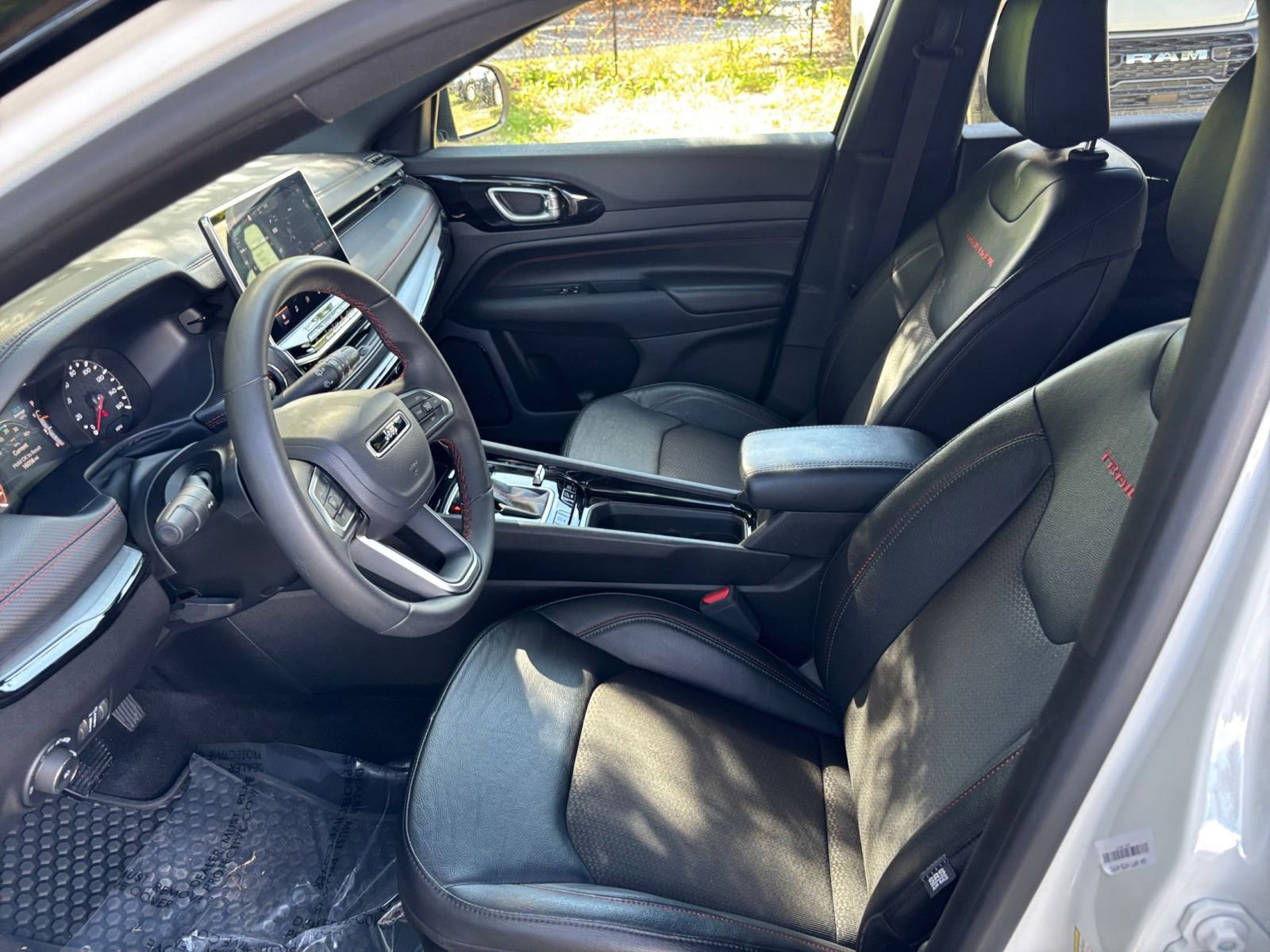 Thumbnail: 2025 Jeep Compass - 27