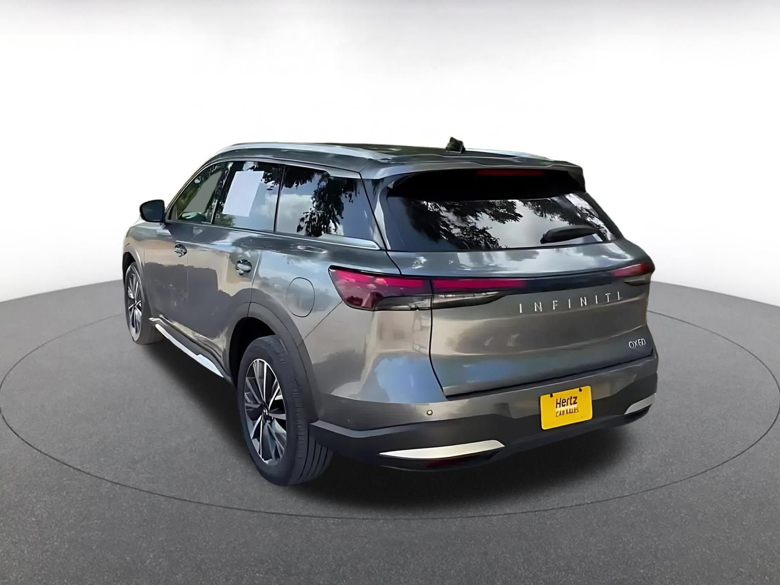Thumbnail: 2026 INFINITI QX60 - 10