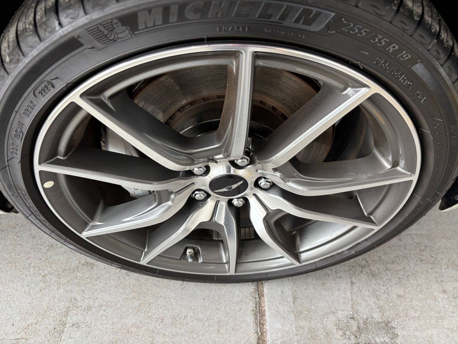 Thumbnail: 2025 Genesis G70 - 30