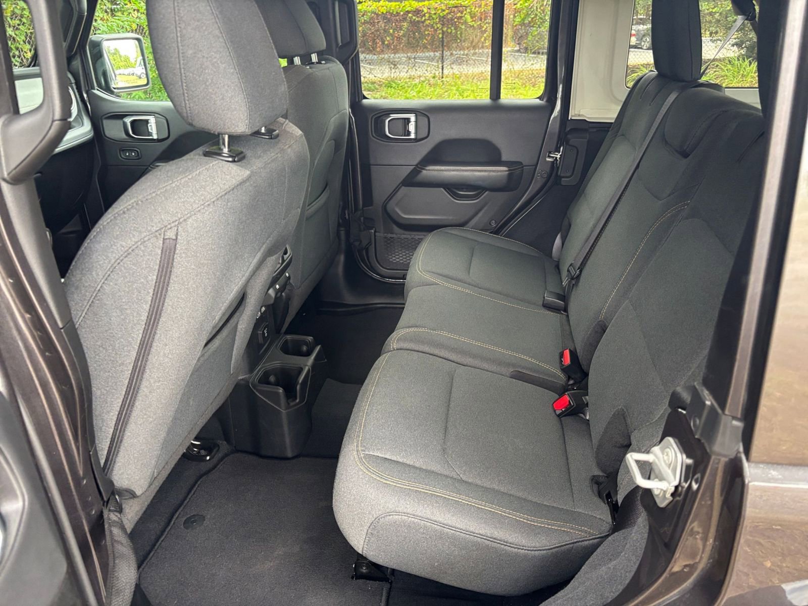 Thumbnail: 2025 Jeep Wrangler - 25