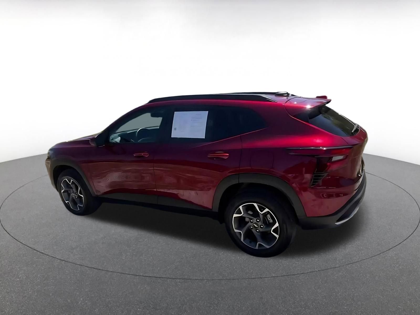 Thumbnail: 2025 Chevrolet Trax - 10