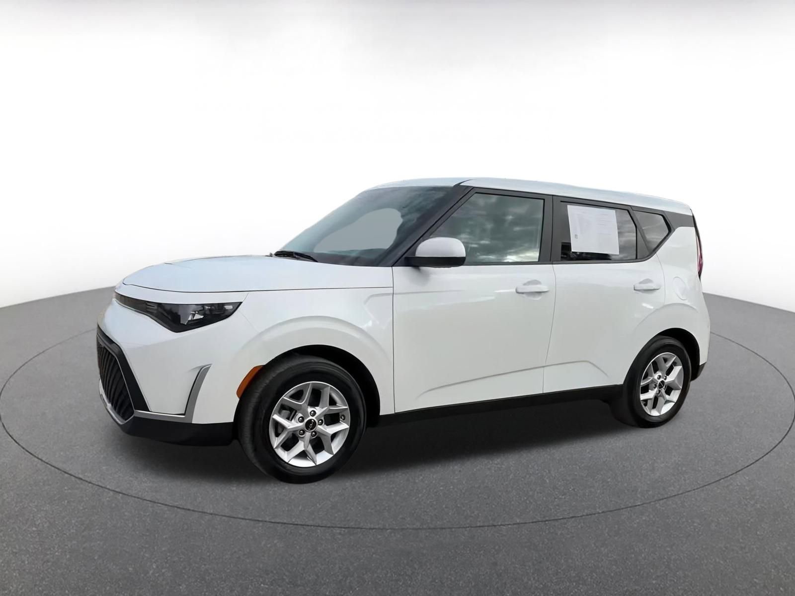 Thumbnail: 2025 Kia Soul - 8