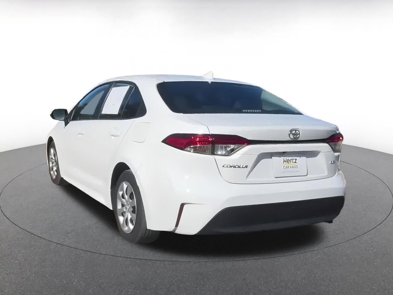 Thumbnail: 2025 Toyota Corolla - 11