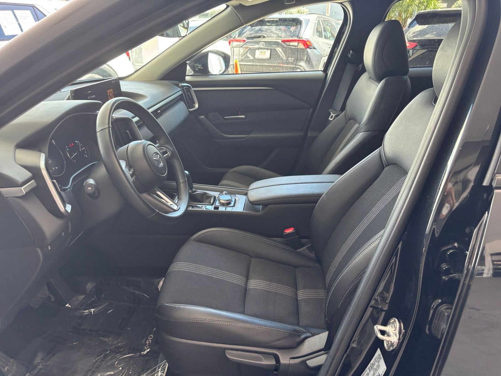 Thumbnail: 2025 Mazda CX-50 - 27