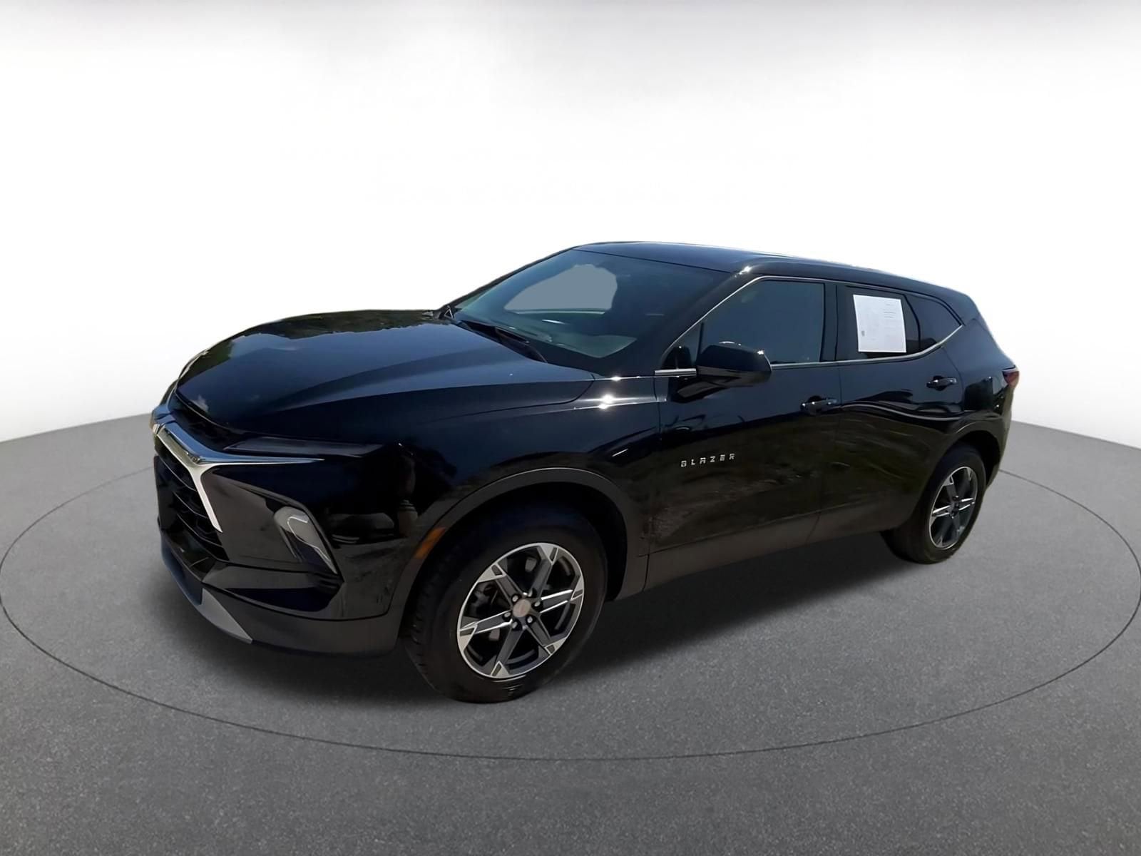 Thumbnail: 2025 Chevrolet Blazer - 8