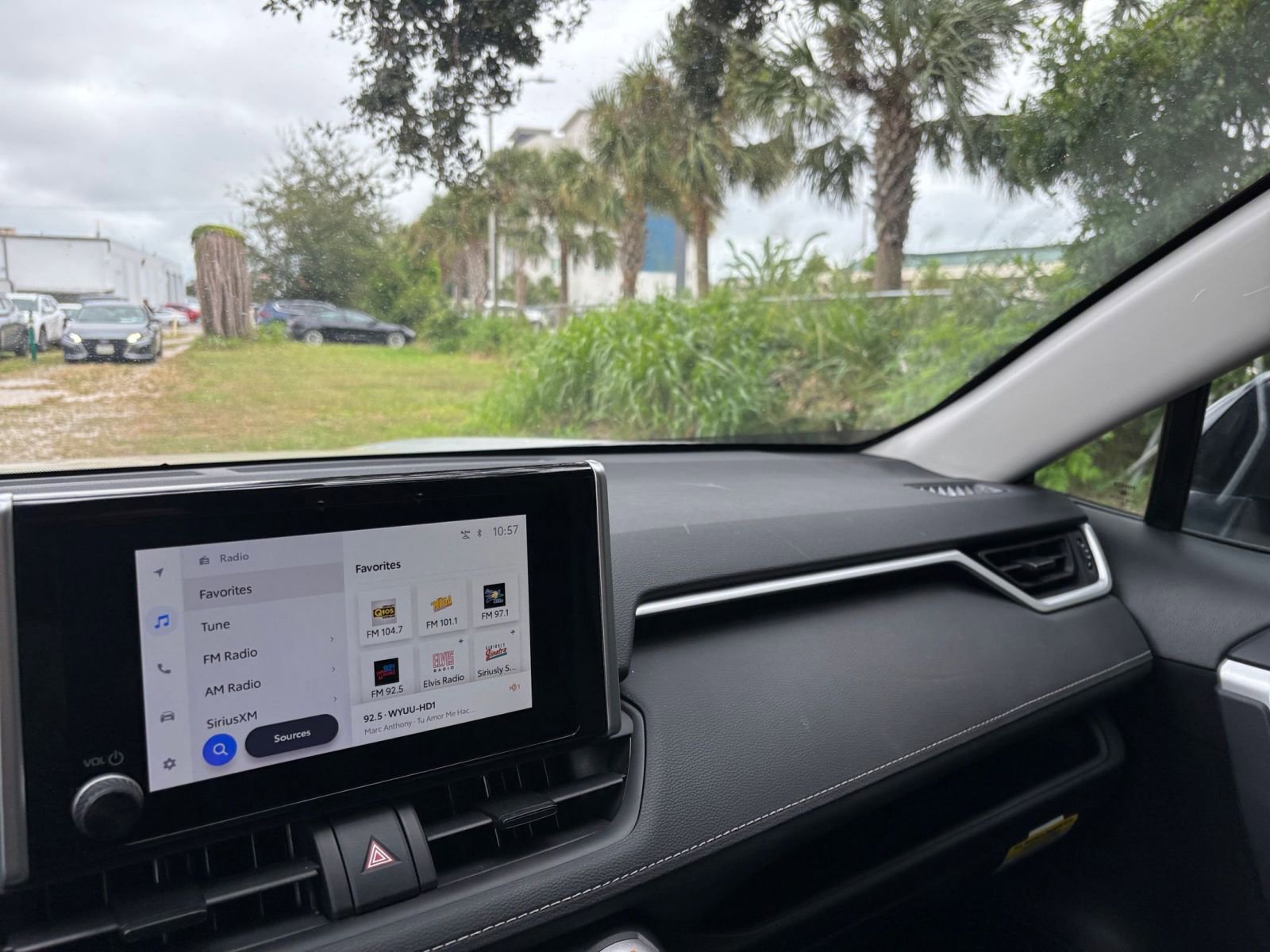 Thumbnail: 2025 Toyota RAV4 - 35