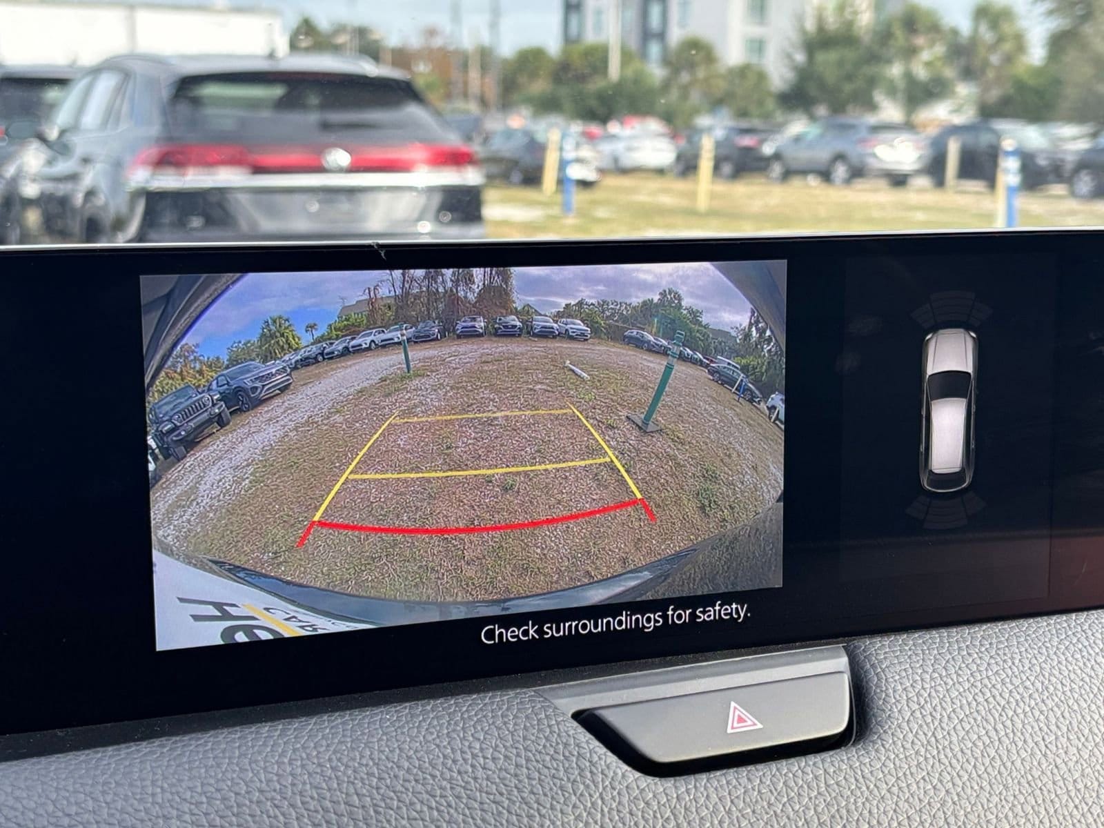 Thumbnail: 2025 Mazda CX-70 - 17